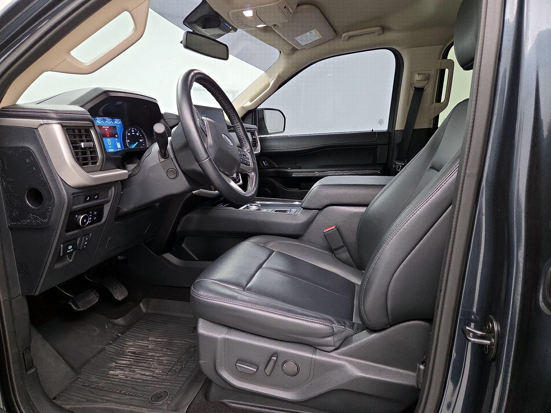 Thumbnail: 2023 Ford Expedition - 11