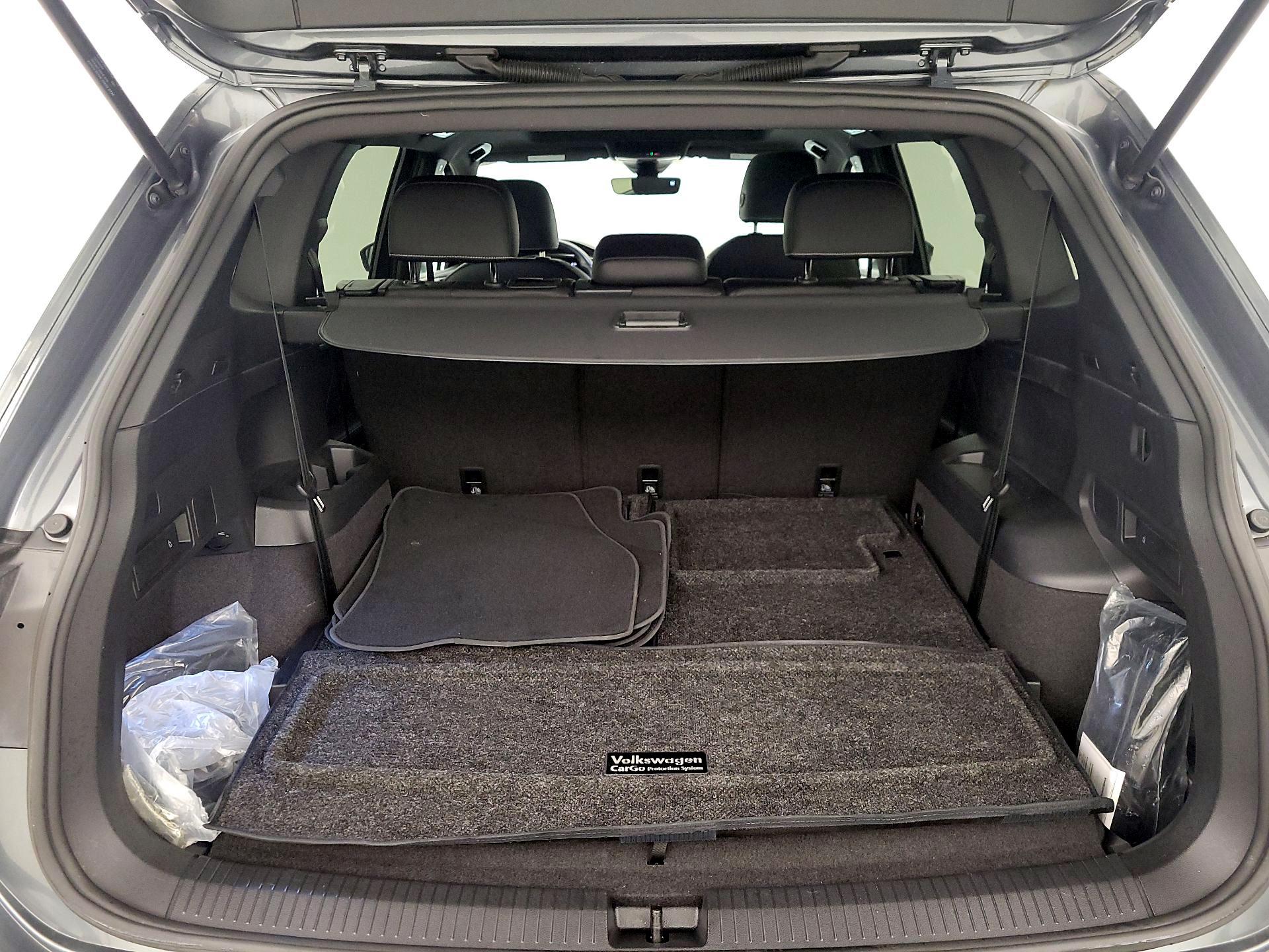 Thumbnail: 2023 Volkswagen Tiguan - 20