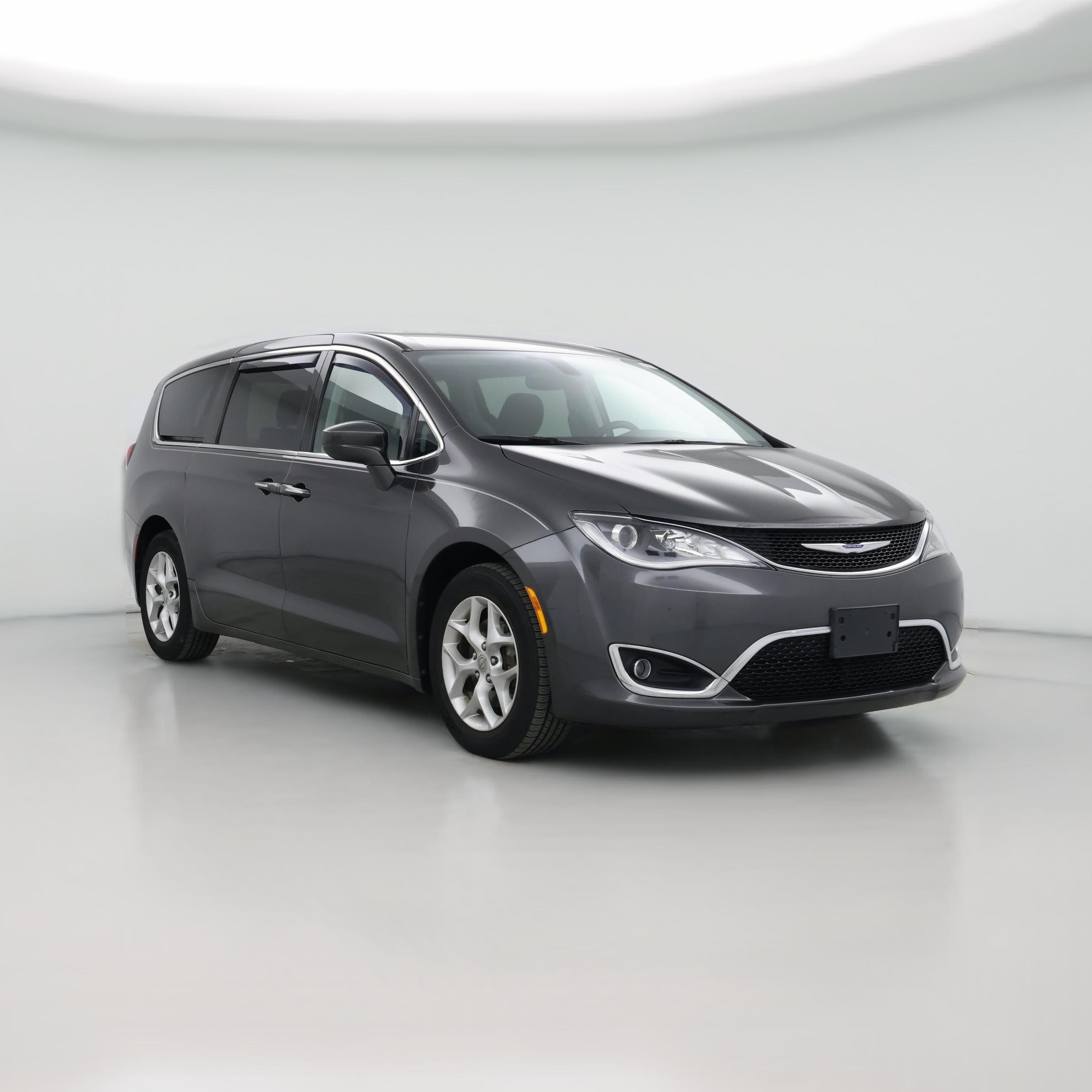 Thumbnail: 2018 Chrysler Pacifica - 1