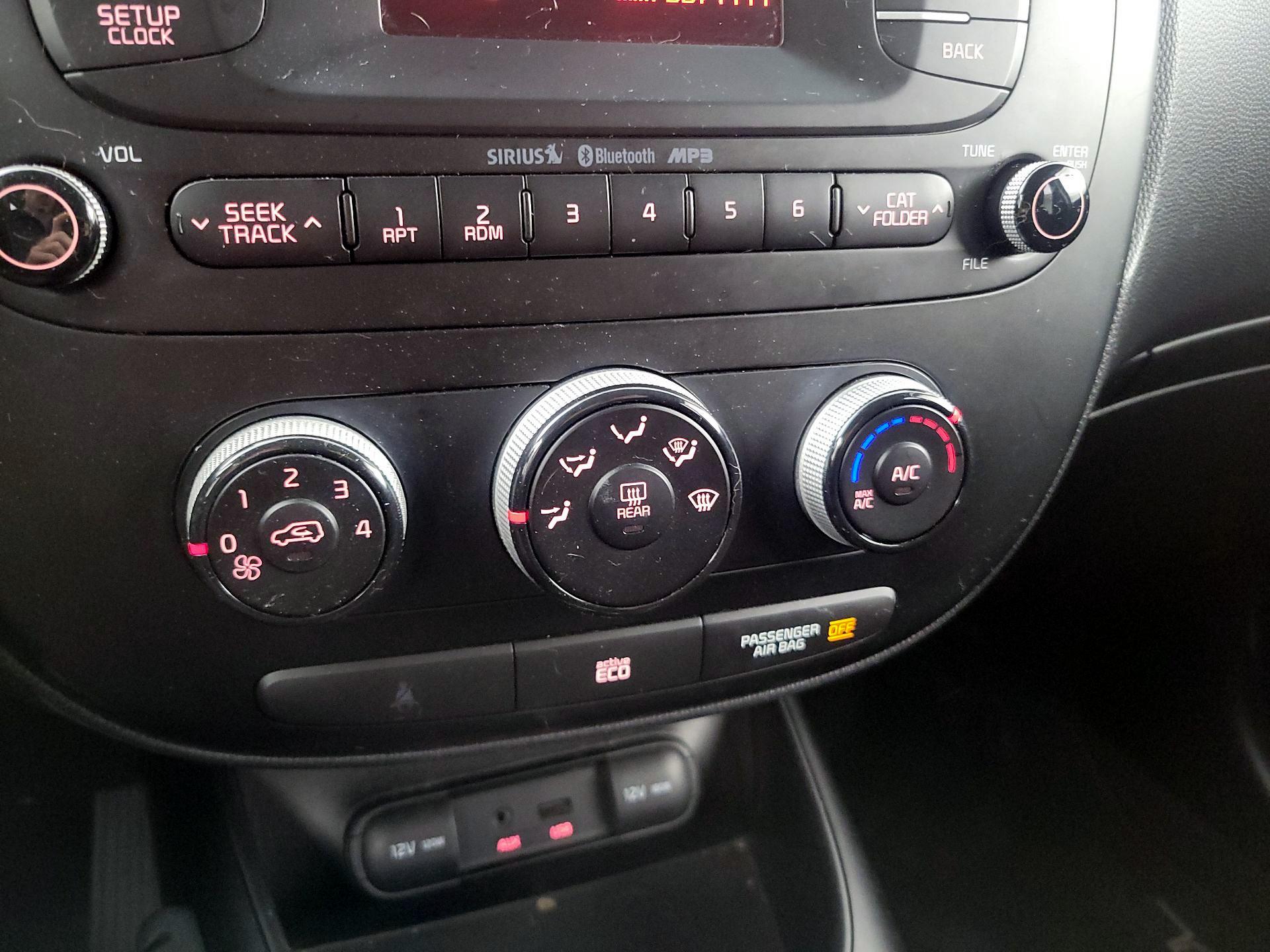 Thumbnail: 2014 Kia Soul - 15