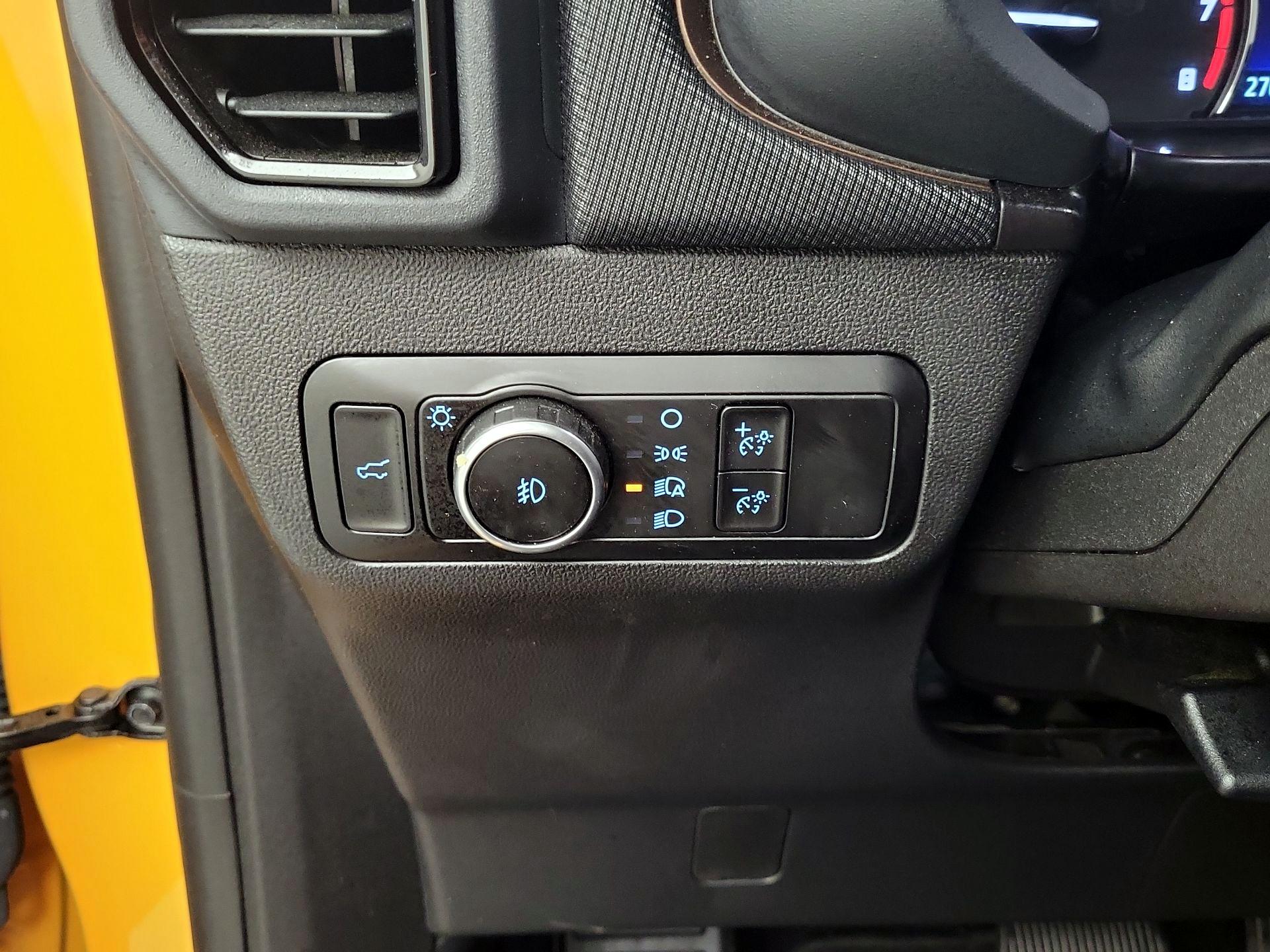 Thumbnail: 2023 Ford Bronco Sport - 11