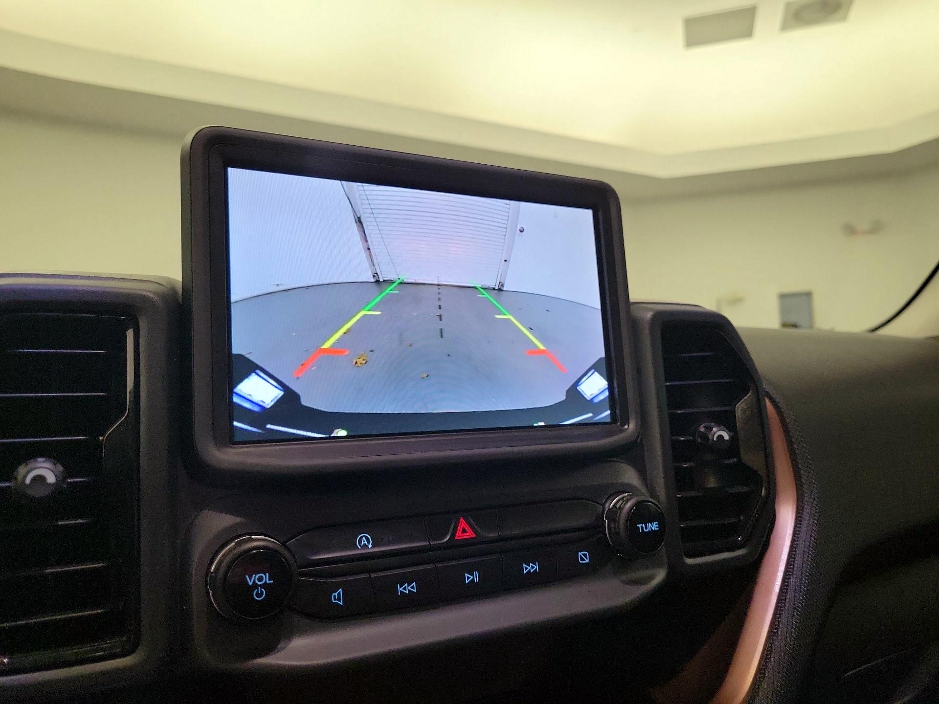 Thumbnail: 2023 Ford Bronco Sport - 12