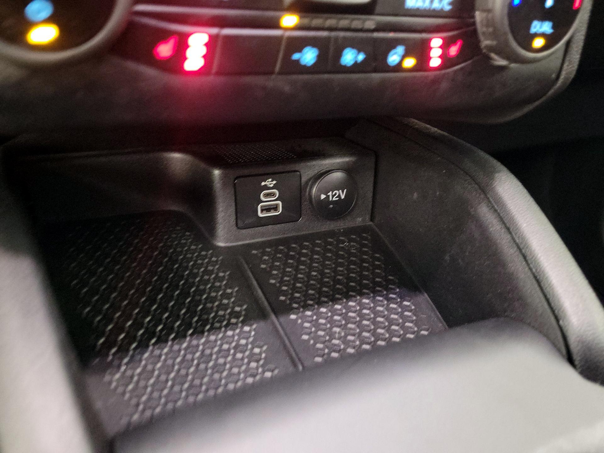 Thumbnail: 2023 Ford Bronco Sport - 16