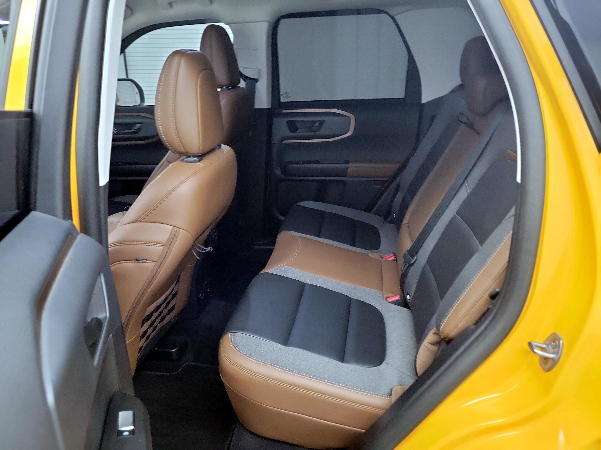 Thumbnail: 2023 Ford Bronco Sport - 17