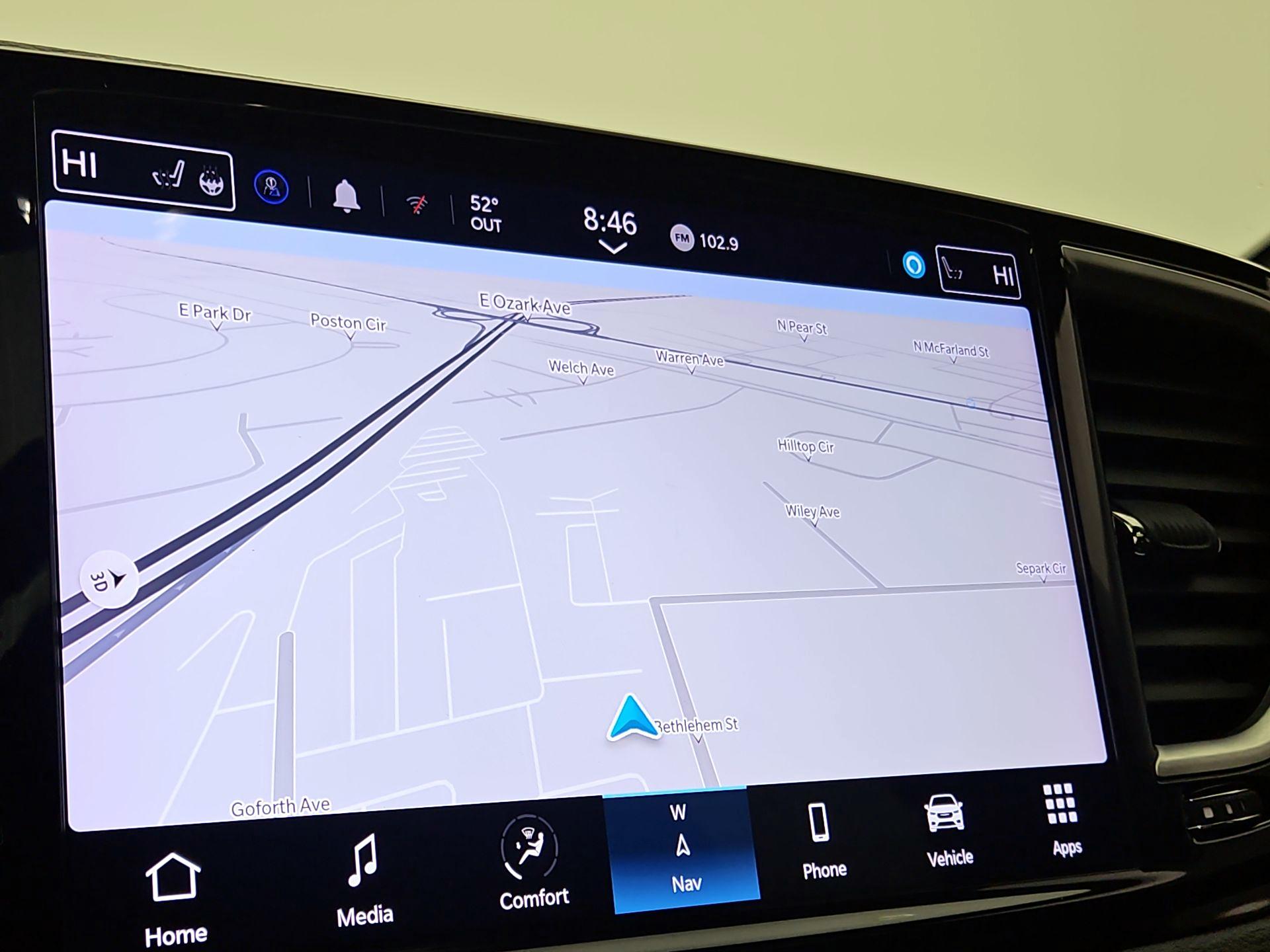 Thumbnail: 2023 Chrysler Pacifica - 14