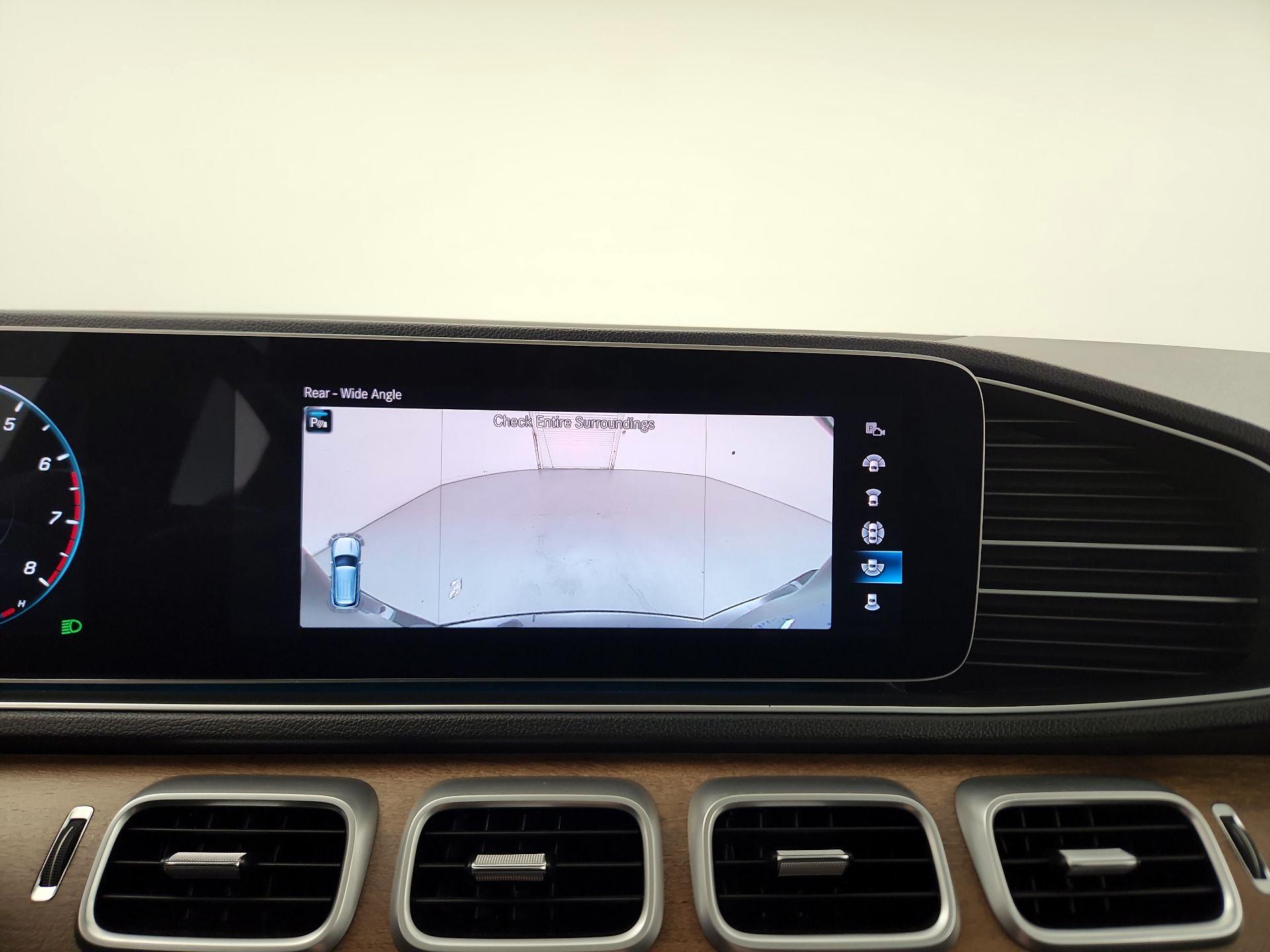 Thumbnail: 2021 Mercedes-Benz GLE - 13