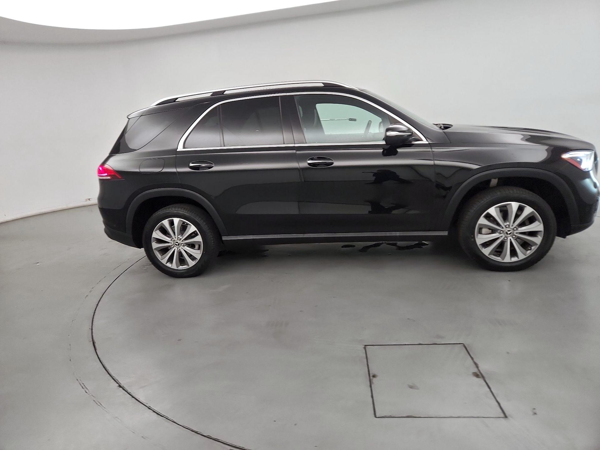 Thumbnail: 2021 Mercedes-Benz GLE - 4