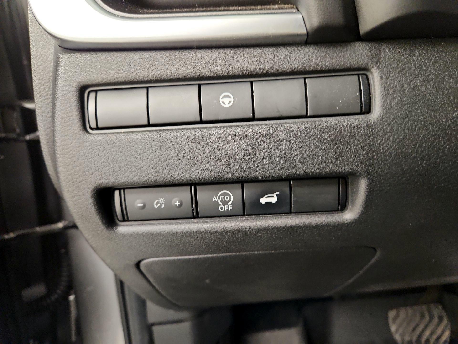 Thumbnail: 2023 Nissan Rogue - 13