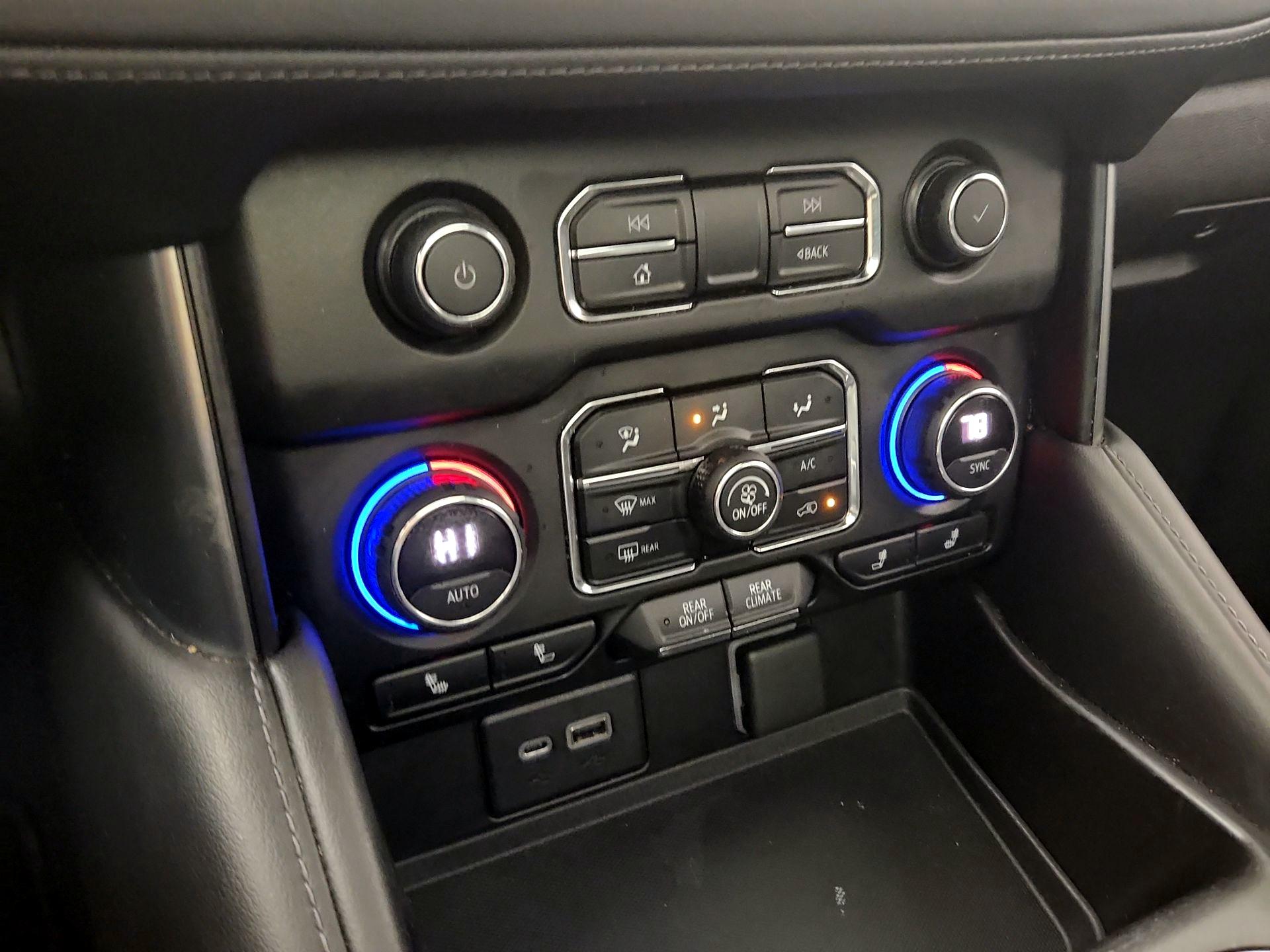 Thumbnail: 2021 Chevrolet Tahoe - 14