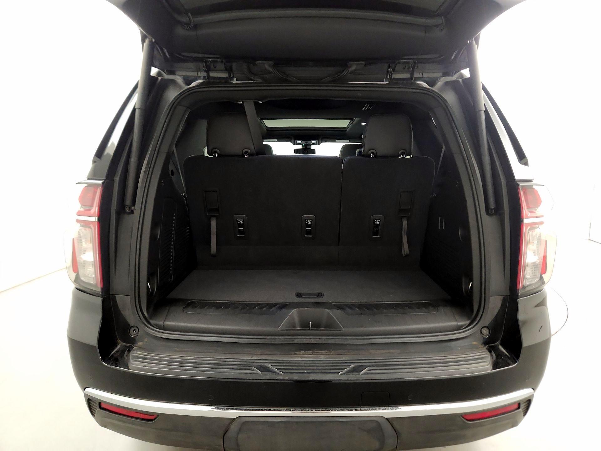 Thumbnail: 2021 Chevrolet Tahoe - 20