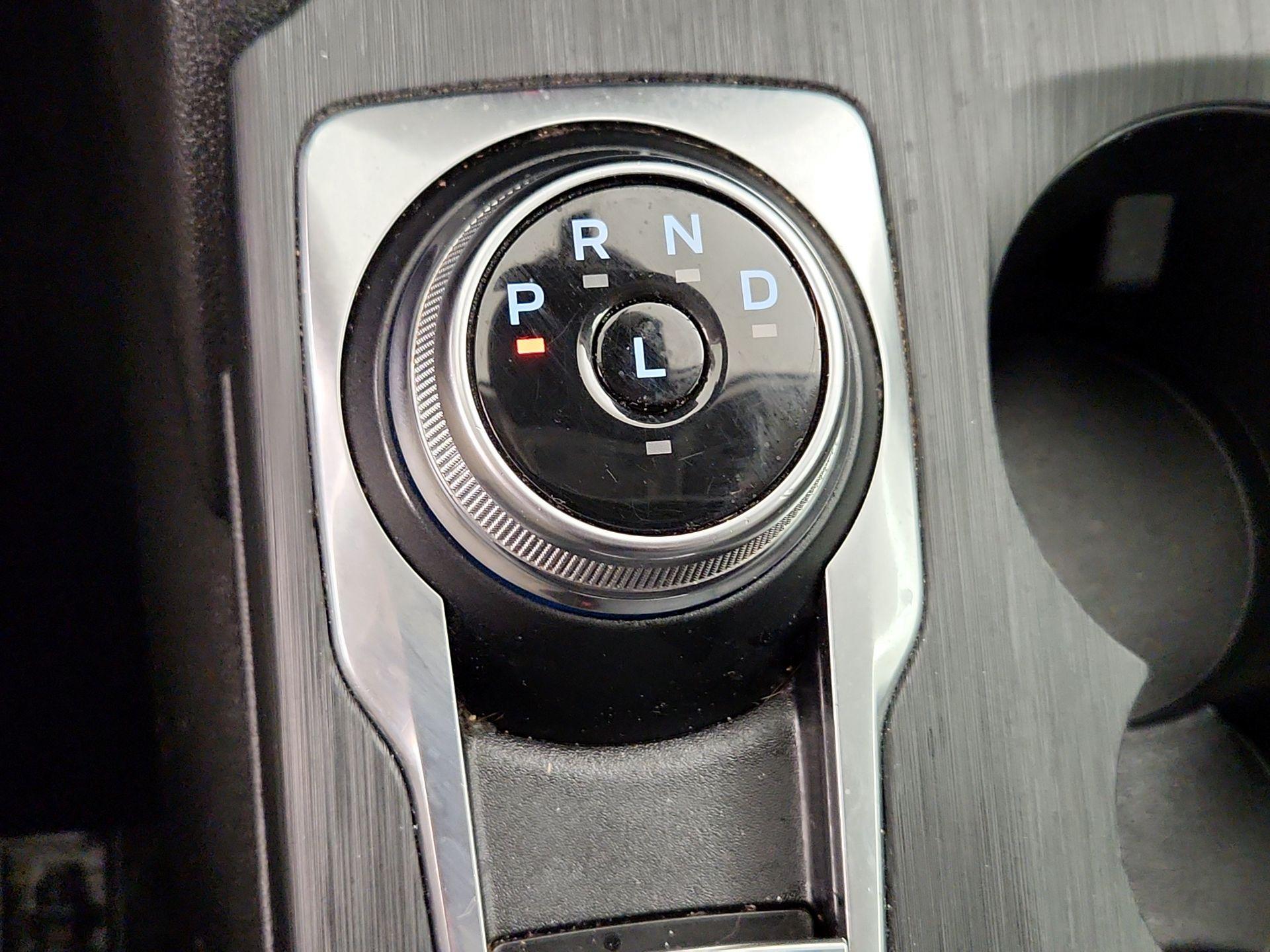 Thumbnail: 2022 Ford Escape - 18