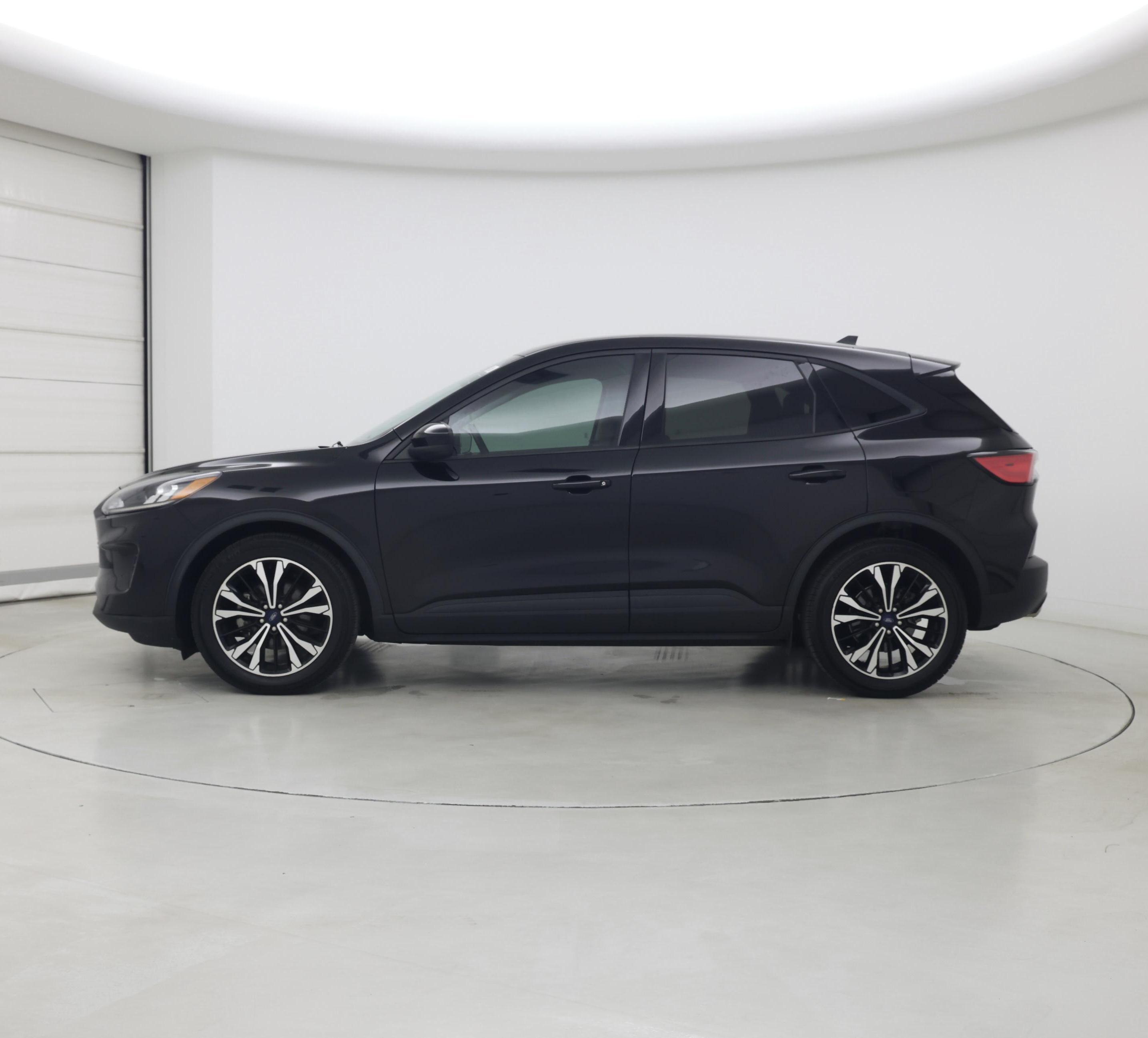 Thumbnail: 2022 Ford Escape - 3