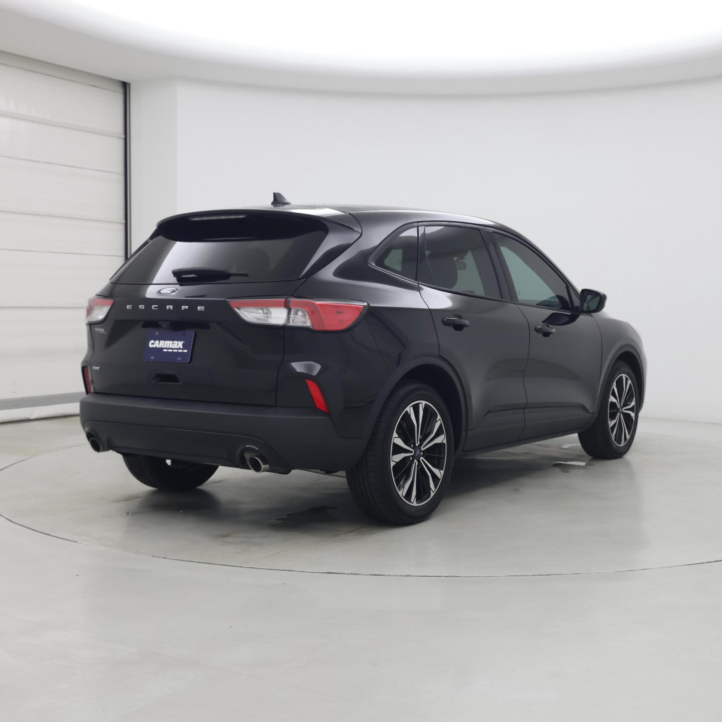 Thumbnail: 2022 Ford Escape - 8