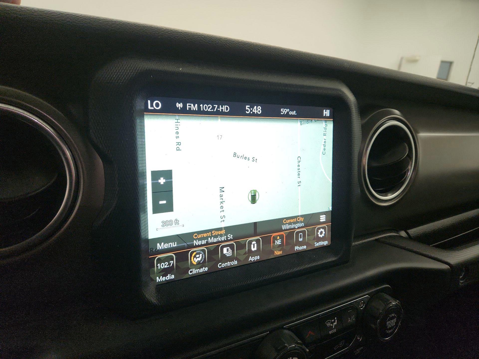 Thumbnail: 2022 Jeep Wrangler - 12