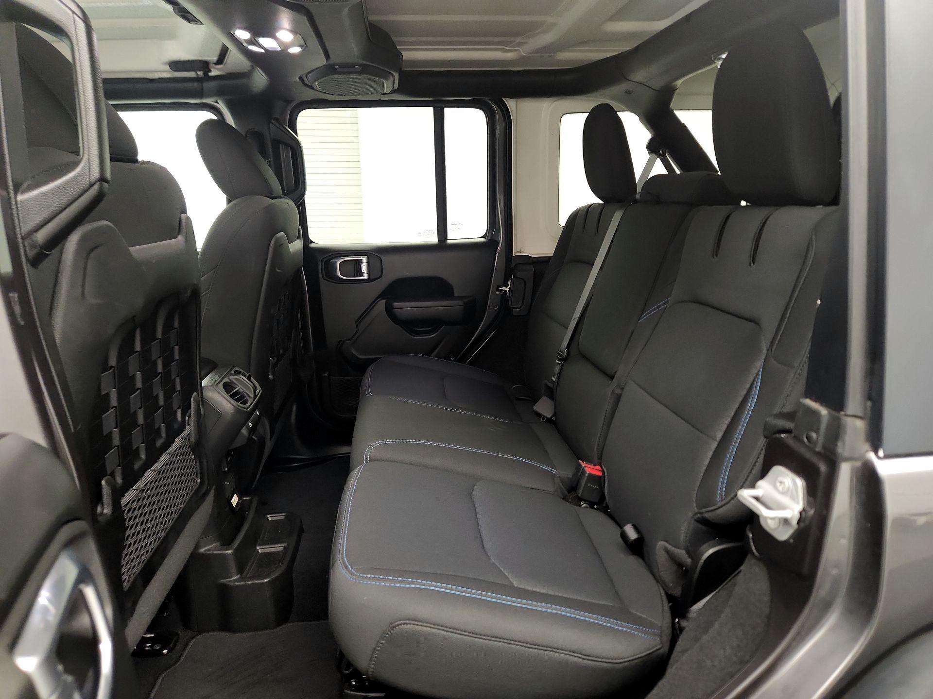 Thumbnail: 2022 Jeep Wrangler - 18