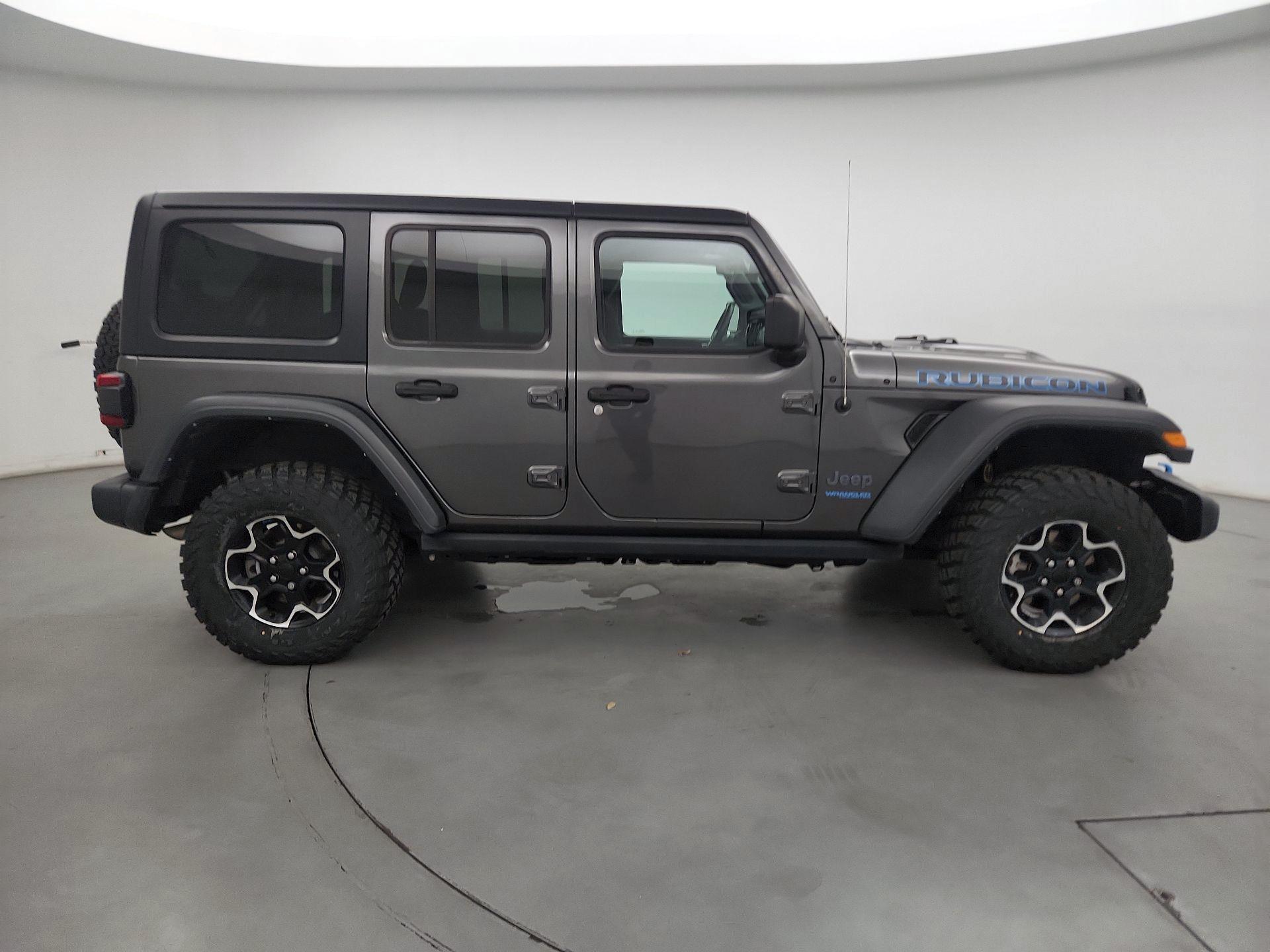 Thumbnail: 2022 Jeep Wrangler - 4