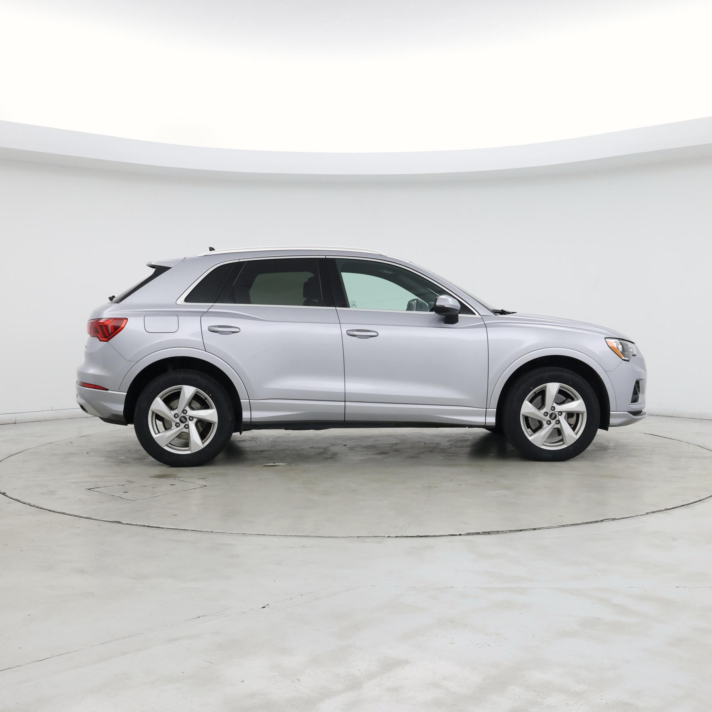 Thumbnail: 2021 Audi Q3 - 7
