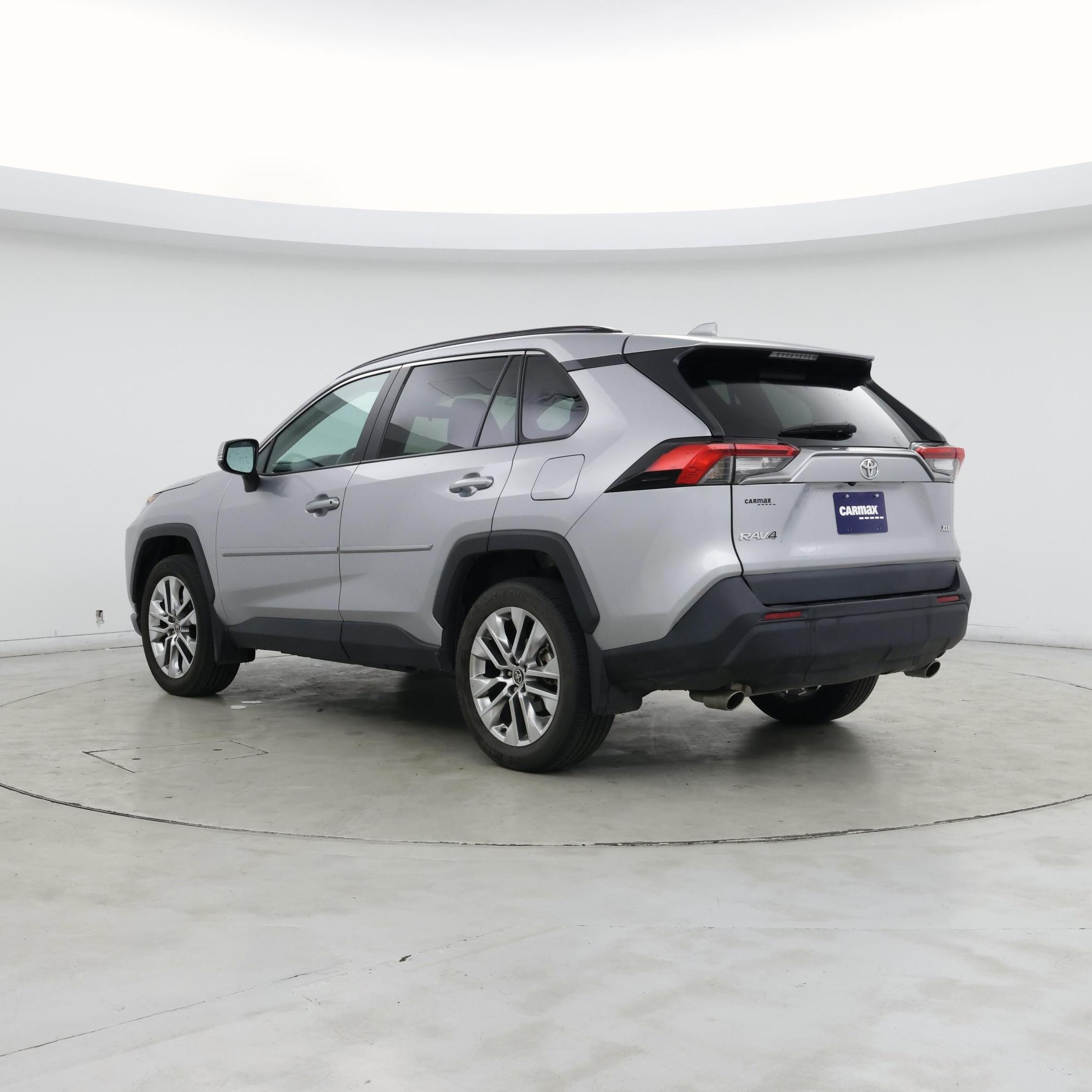 Thumbnail: 2021 Toyota RAV4 - 2