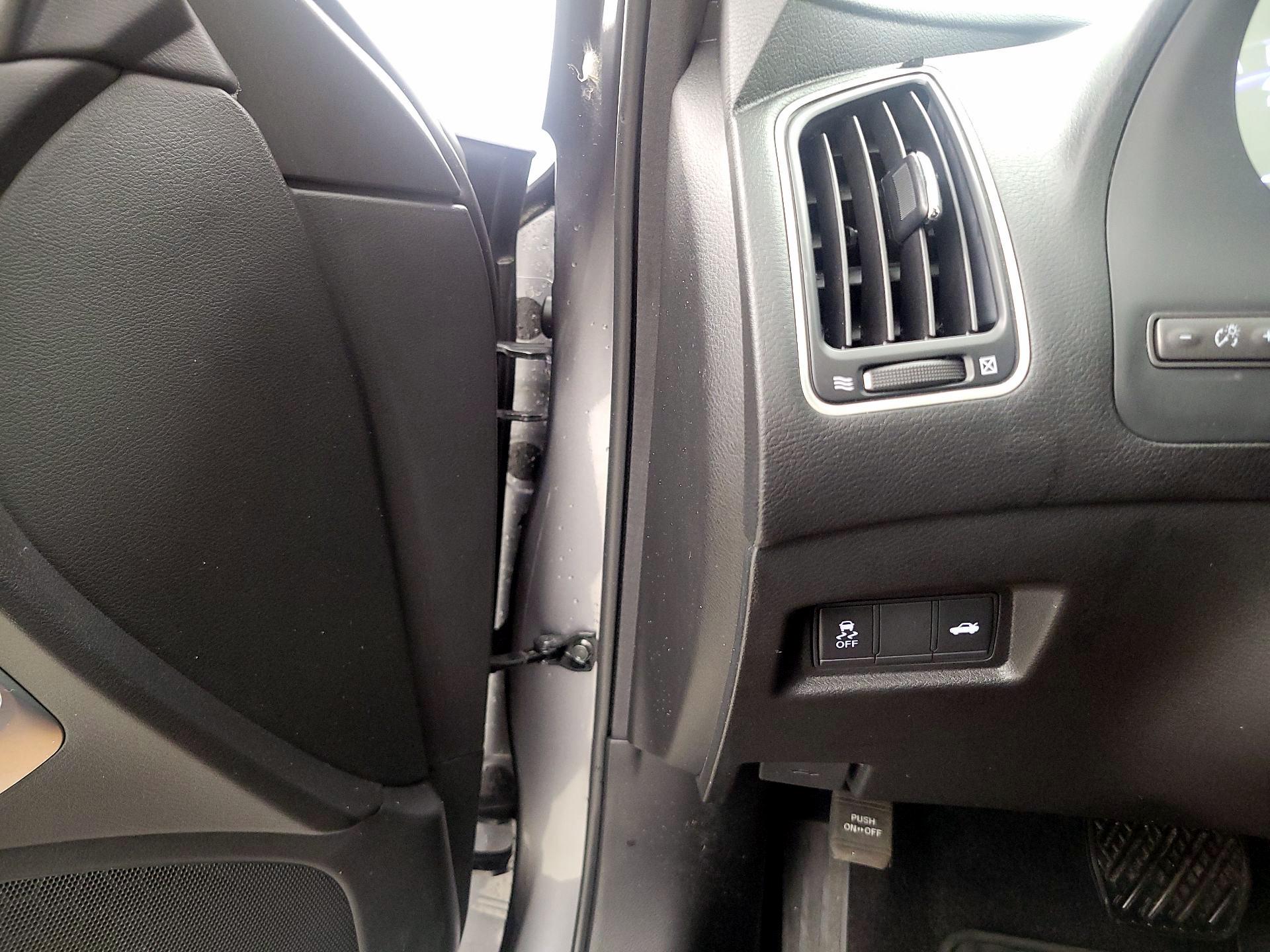 Thumbnail: 2017 INFINITI Q50 - 13