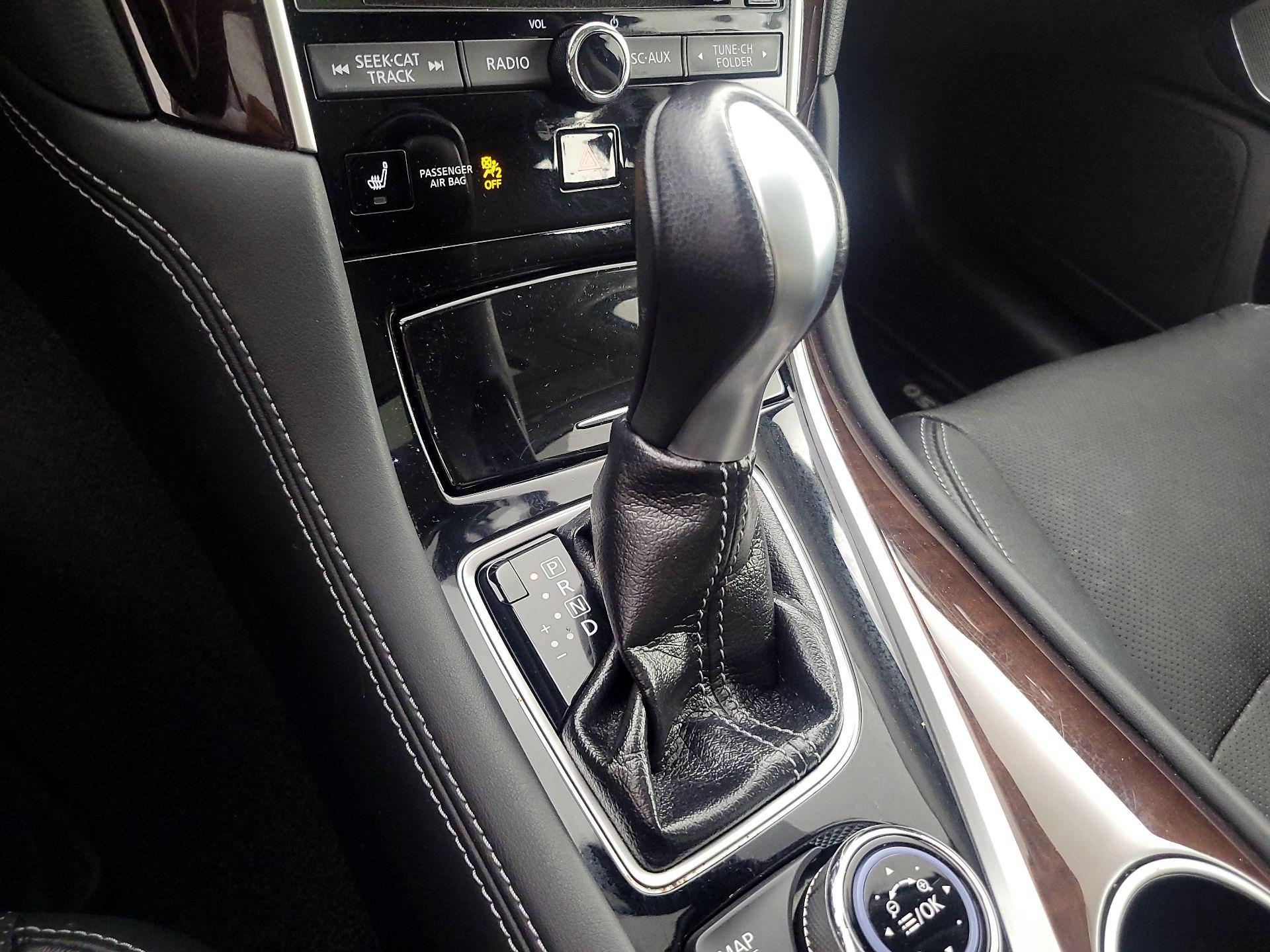 Thumbnail: 2017 INFINITI Q50 - 18