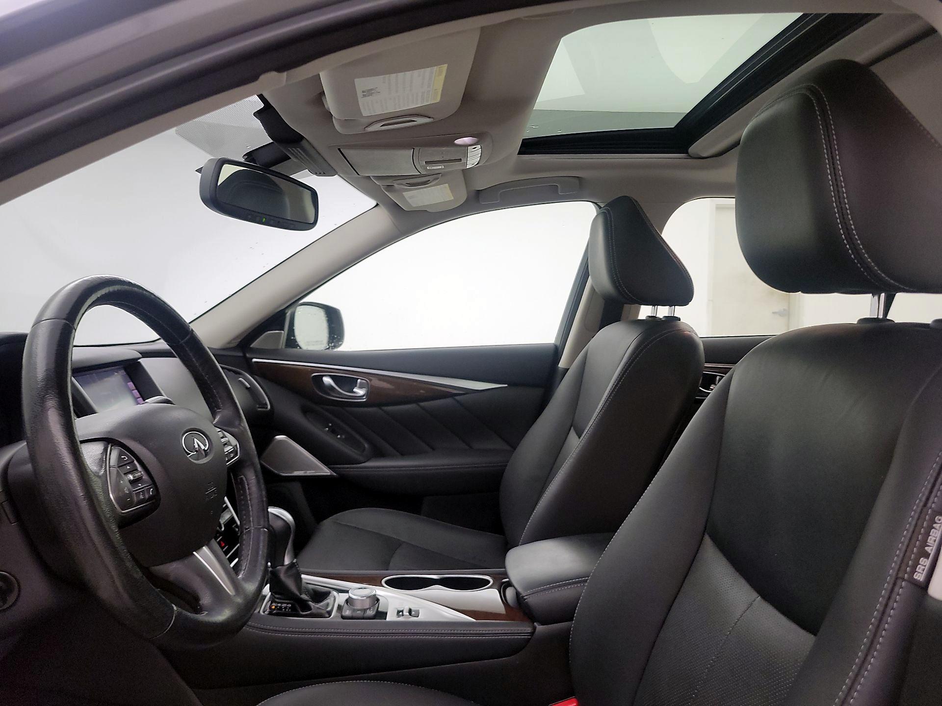 Thumbnail: 2017 INFINITI Q50 - 20