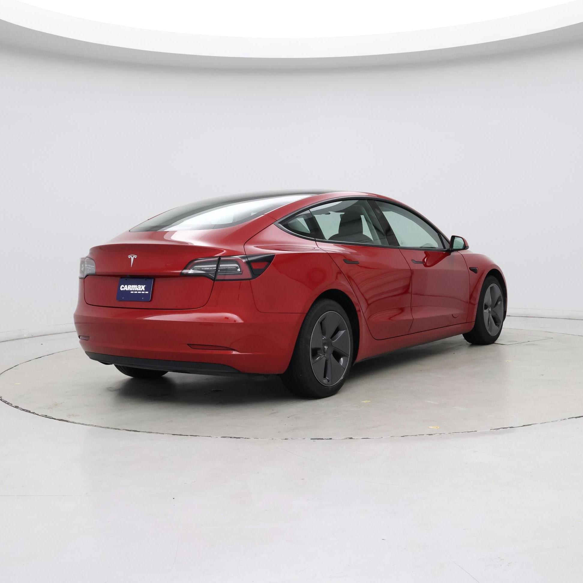 Thumbnail: 2022 Tesla Model 3 - 8