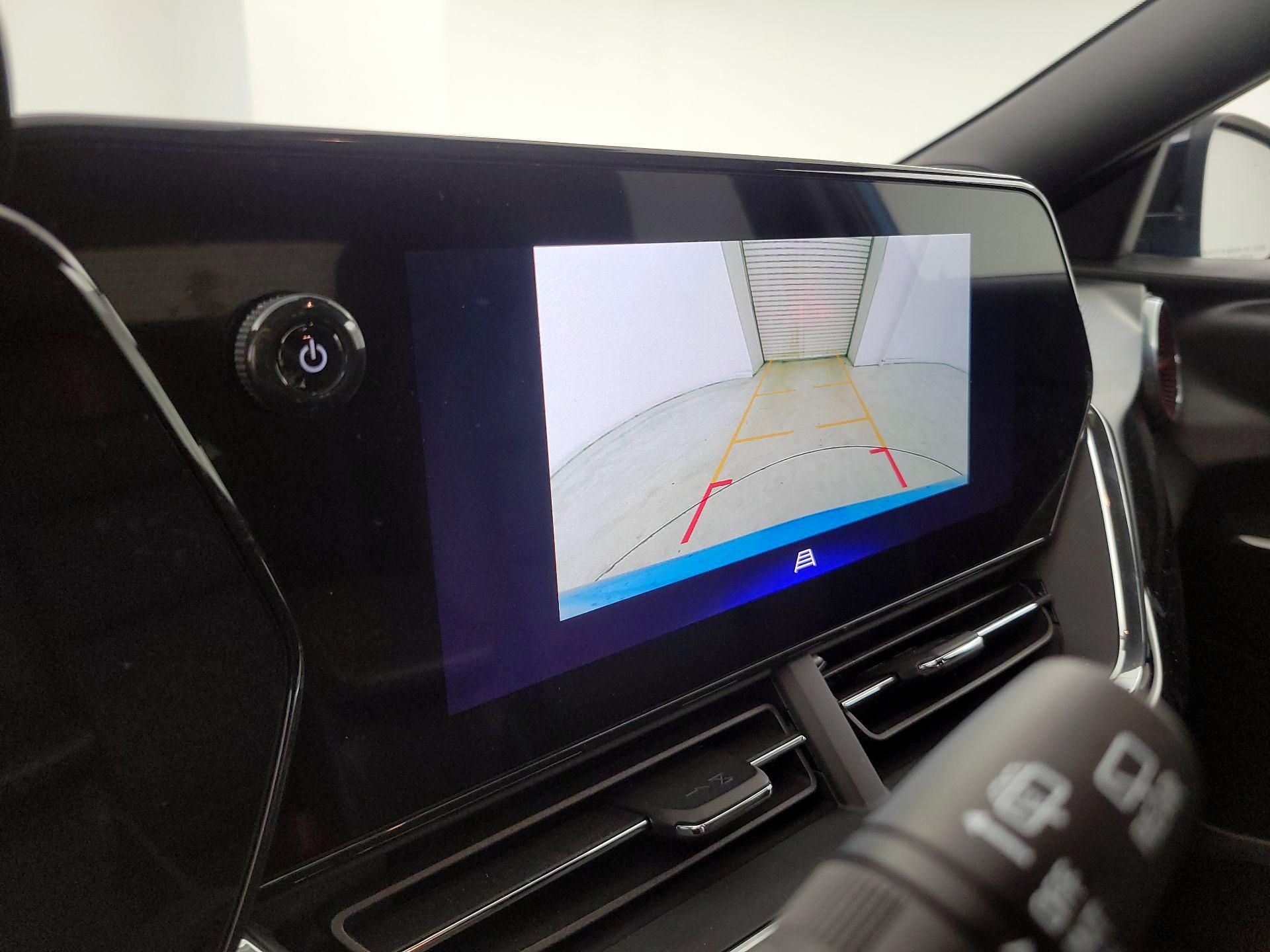 Thumbnail: 2025 Chevrolet Trax - 14