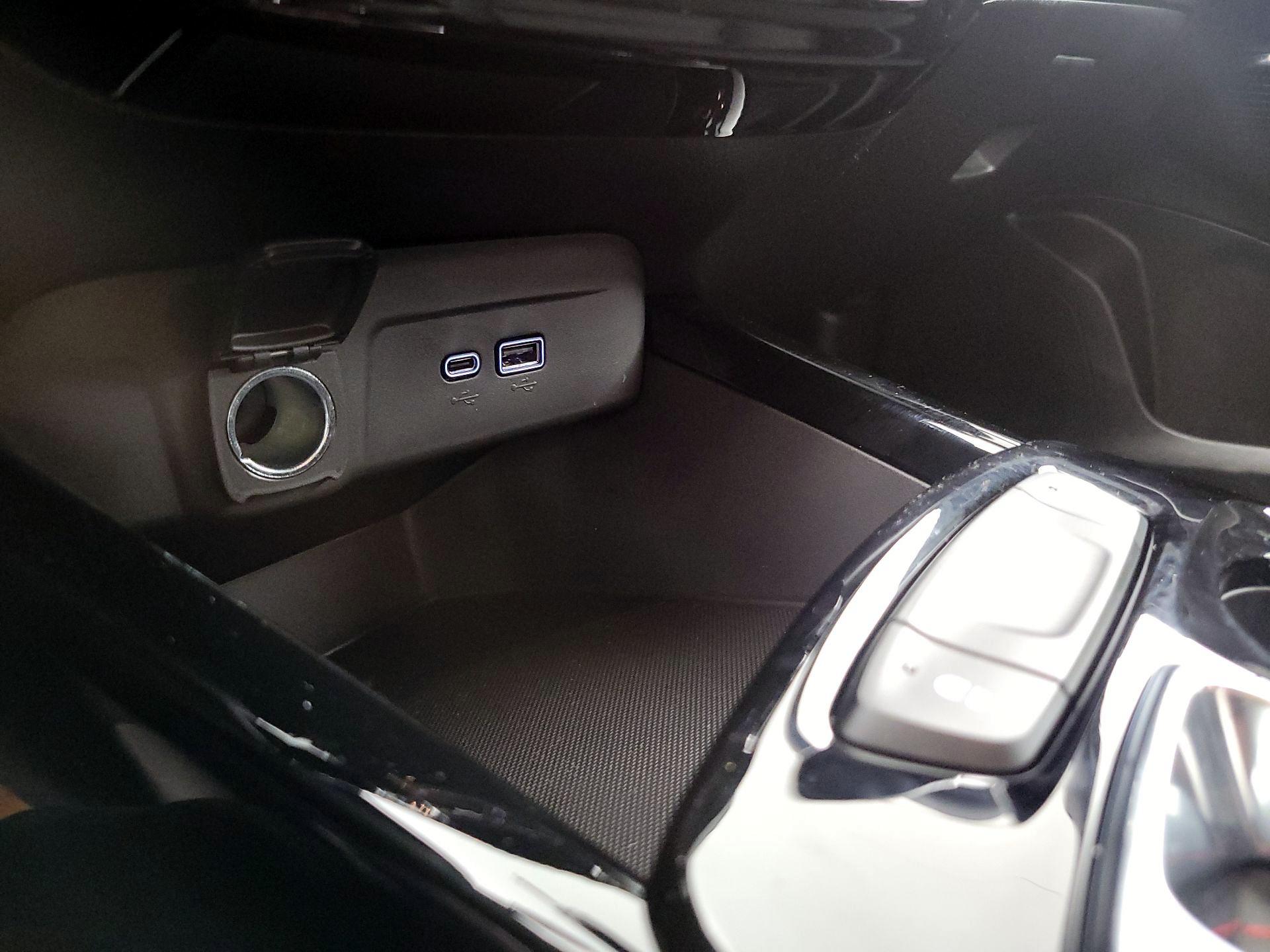 Thumbnail: 2025 Chevrolet Trax - 18