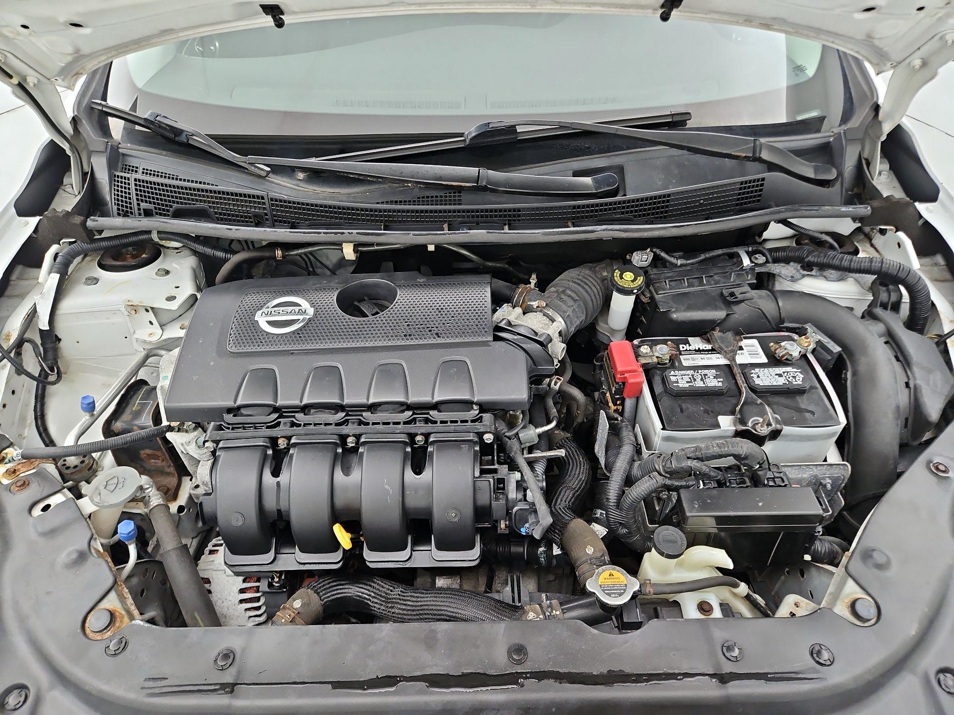 Thumbnail: 2014 Nissan Sentra - 19