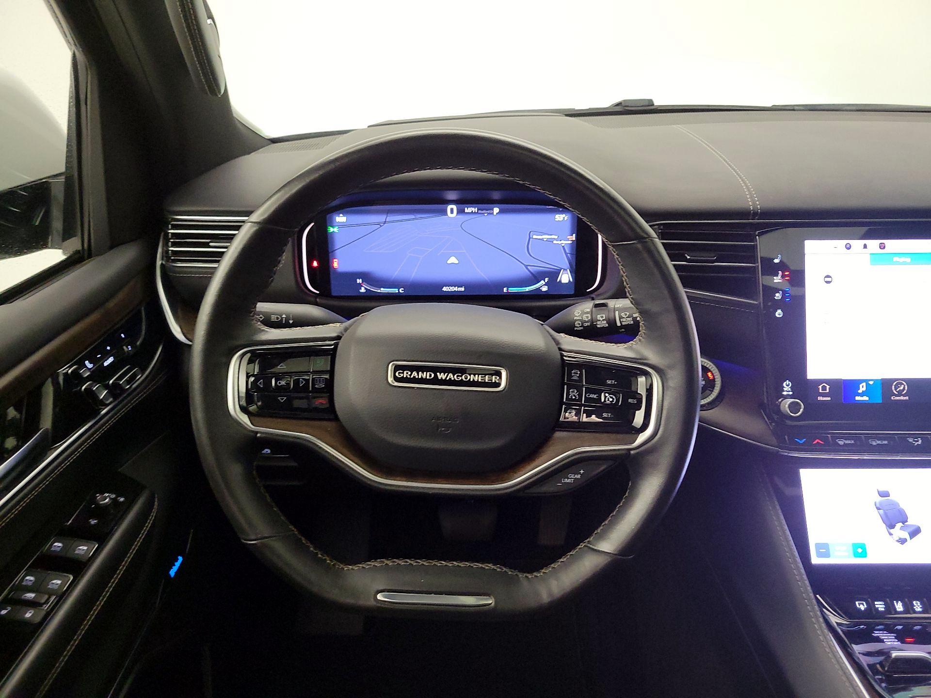 Thumbnail: 2022 Jeep Grand Wagoneer - 10