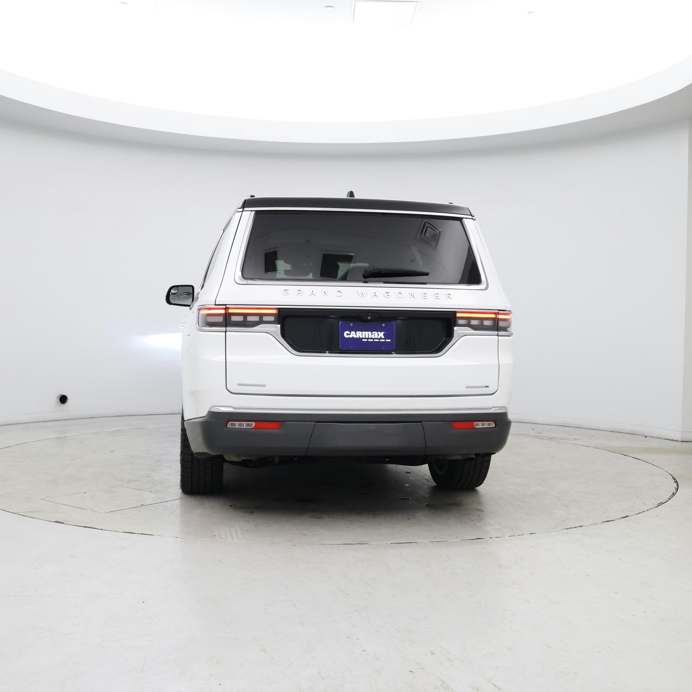 Thumbnail: 2022 Jeep Grand Wagoneer - 6