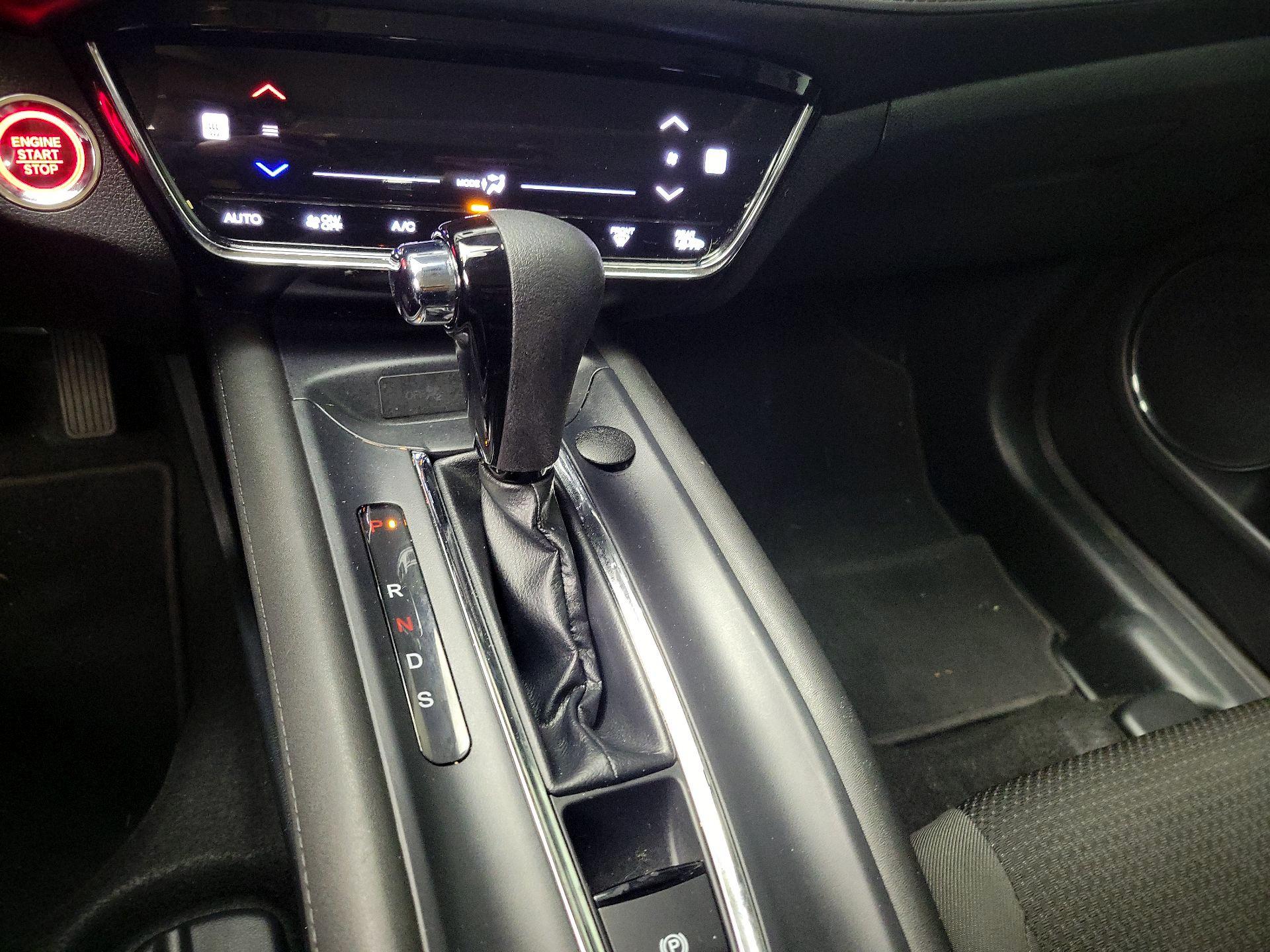 Thumbnail: 2022 Honda HR-V - 17