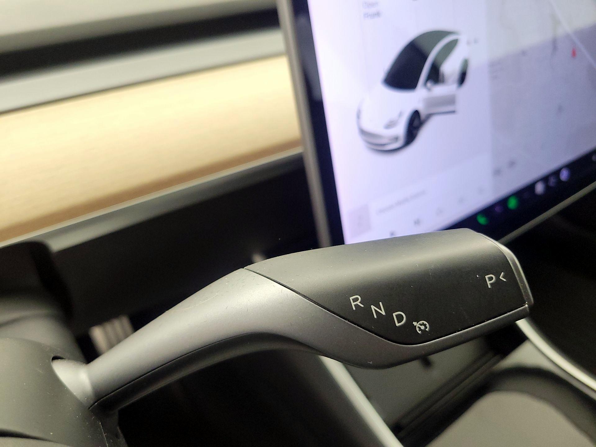 Thumbnail: 2020 Tesla Model 3 - 17