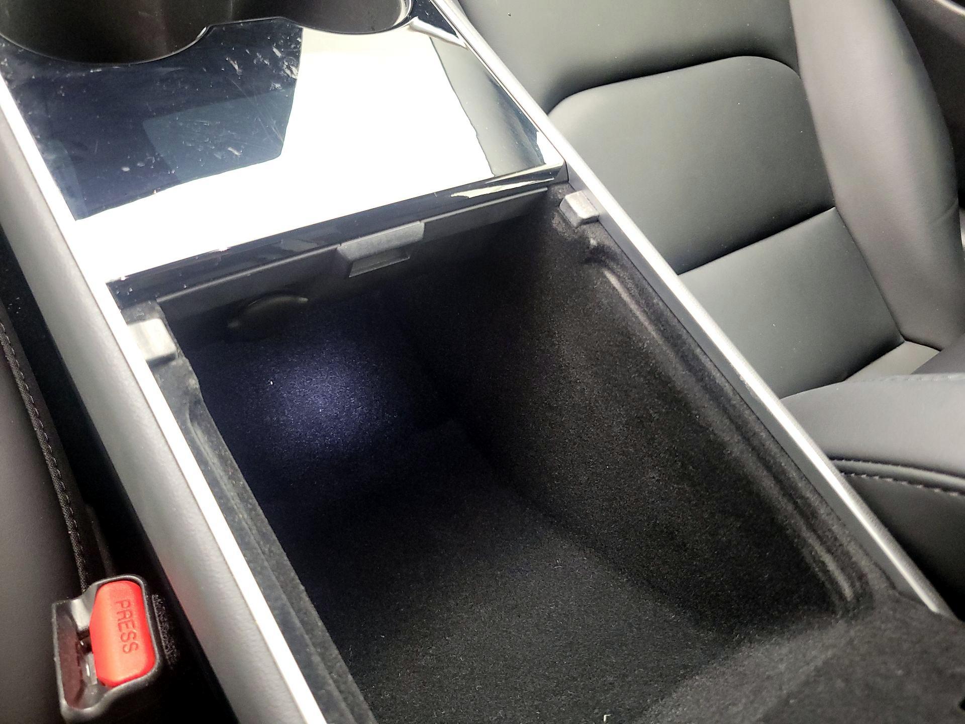 Thumbnail: 2020 Tesla Model 3 - 18