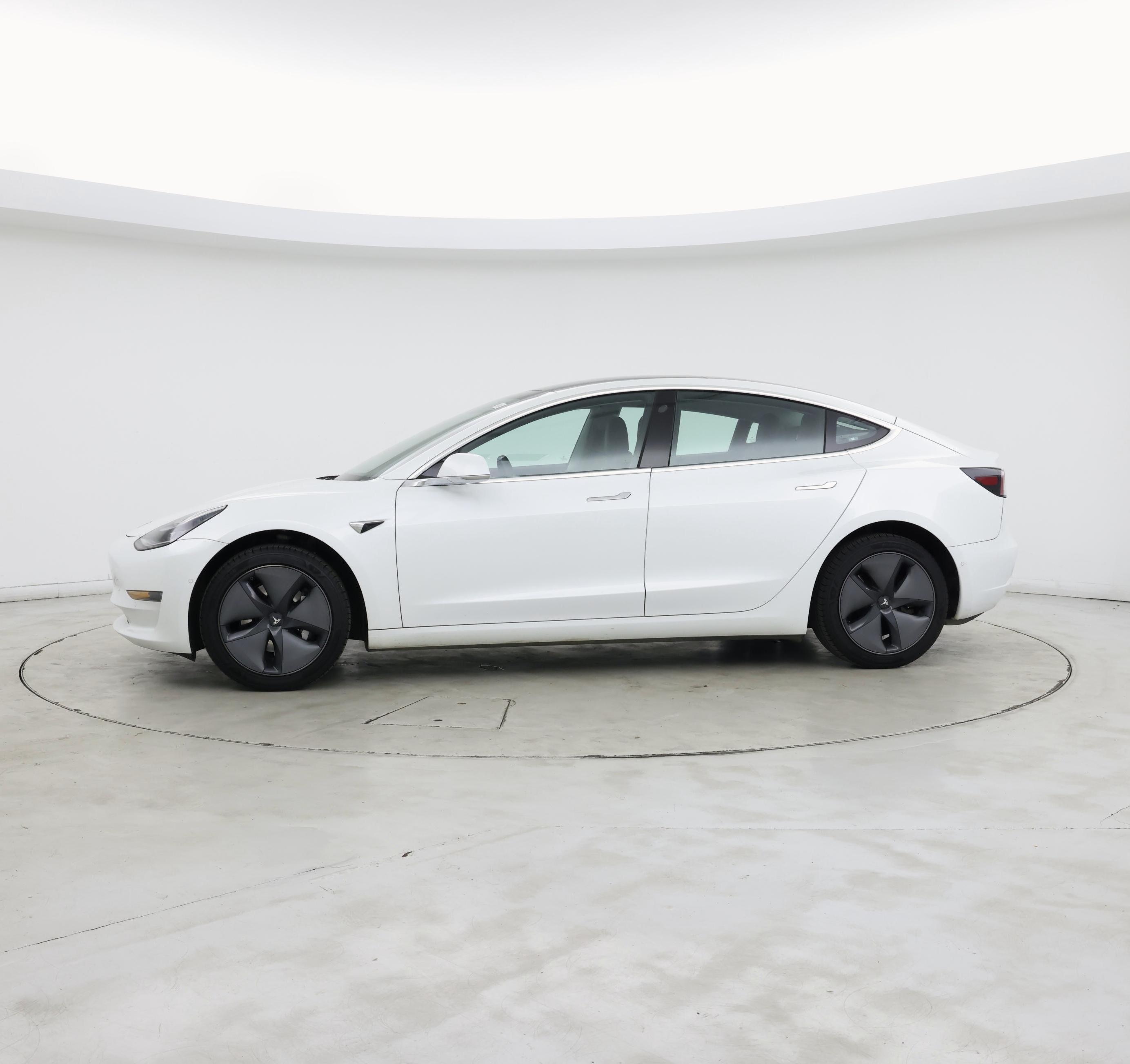 Thumbnail: 2020 Tesla Model 3 - 3