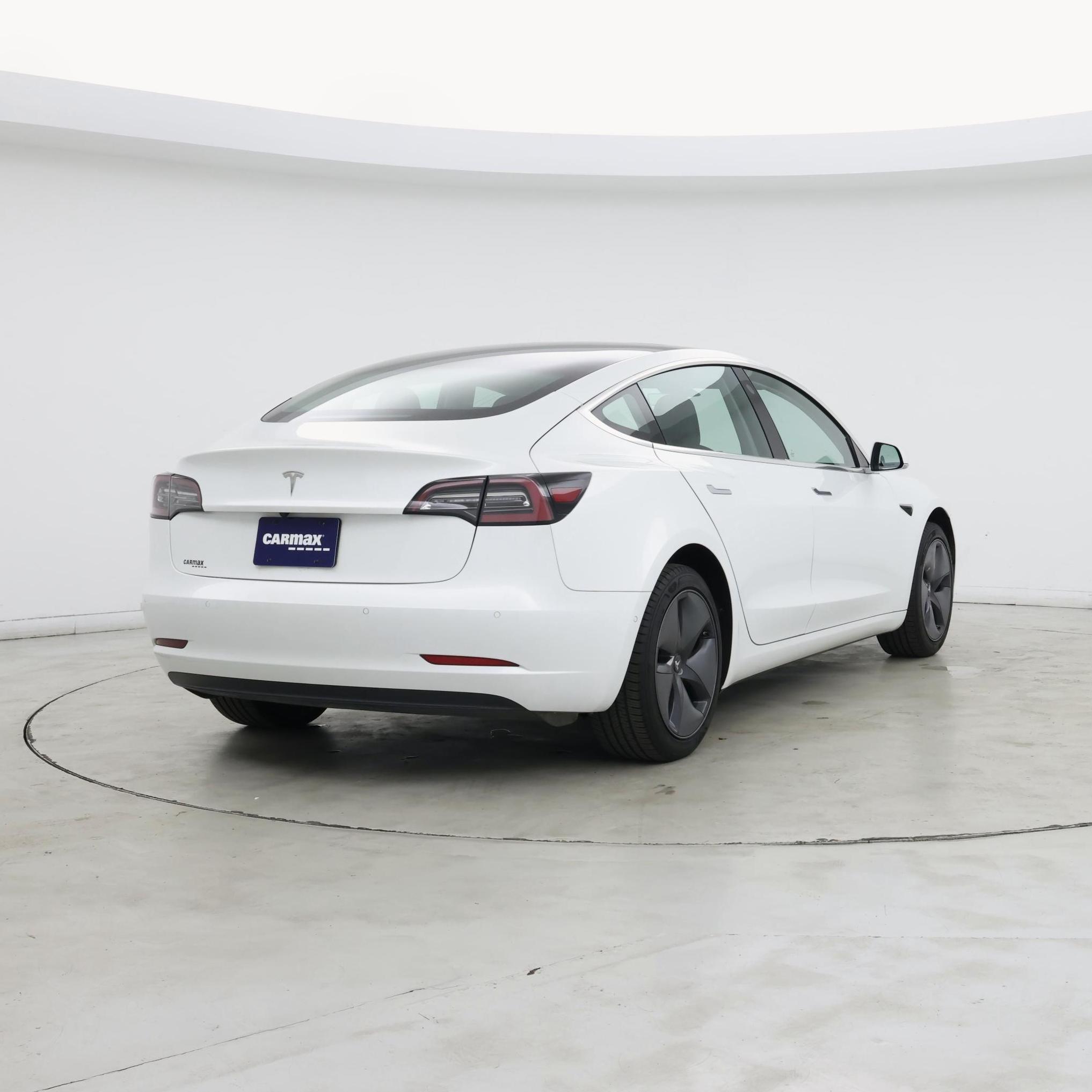 Thumbnail: 2020 Tesla Model 3 - 8