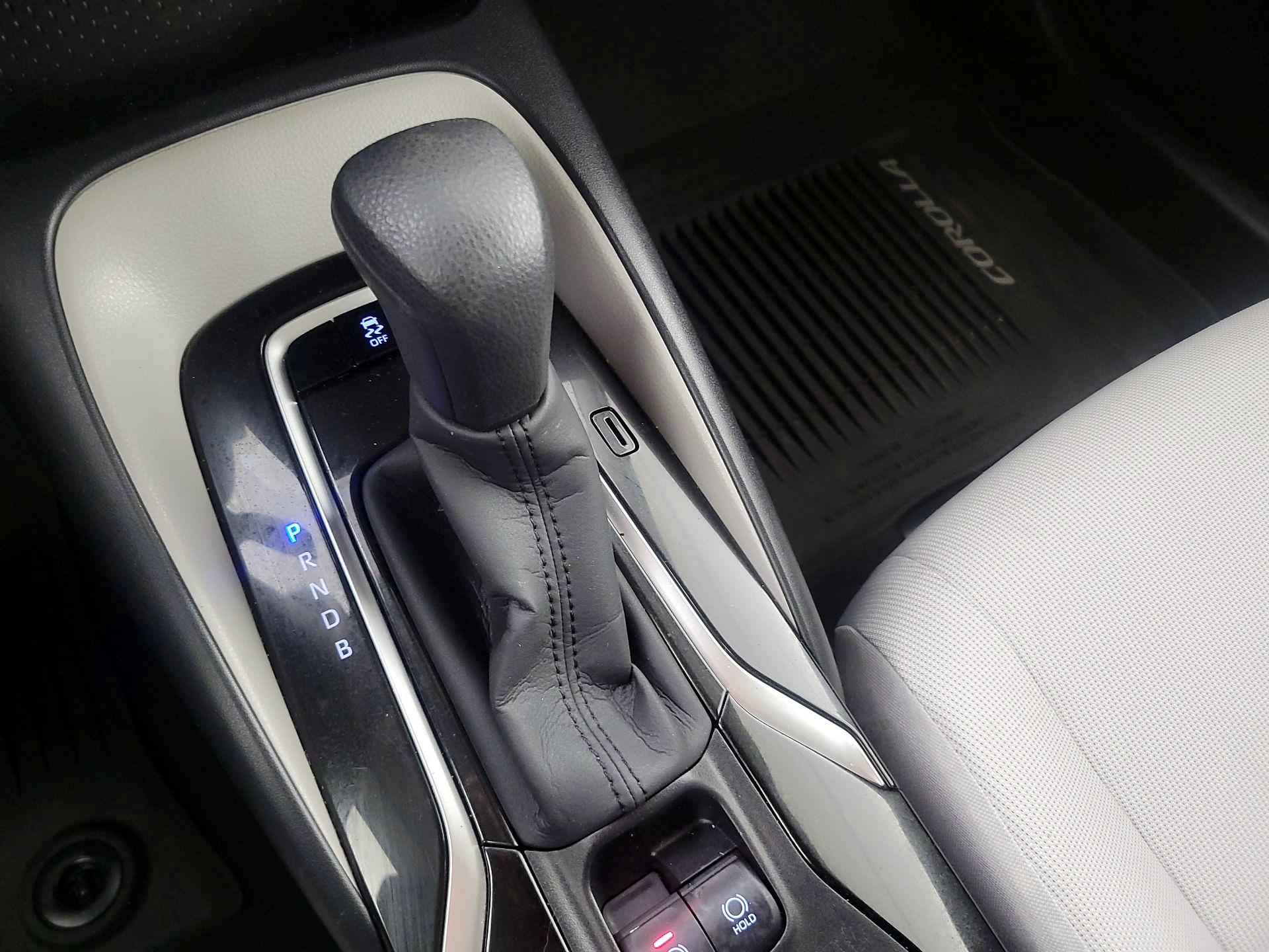 Thumbnail: 2021 Toyota Corolla - 17