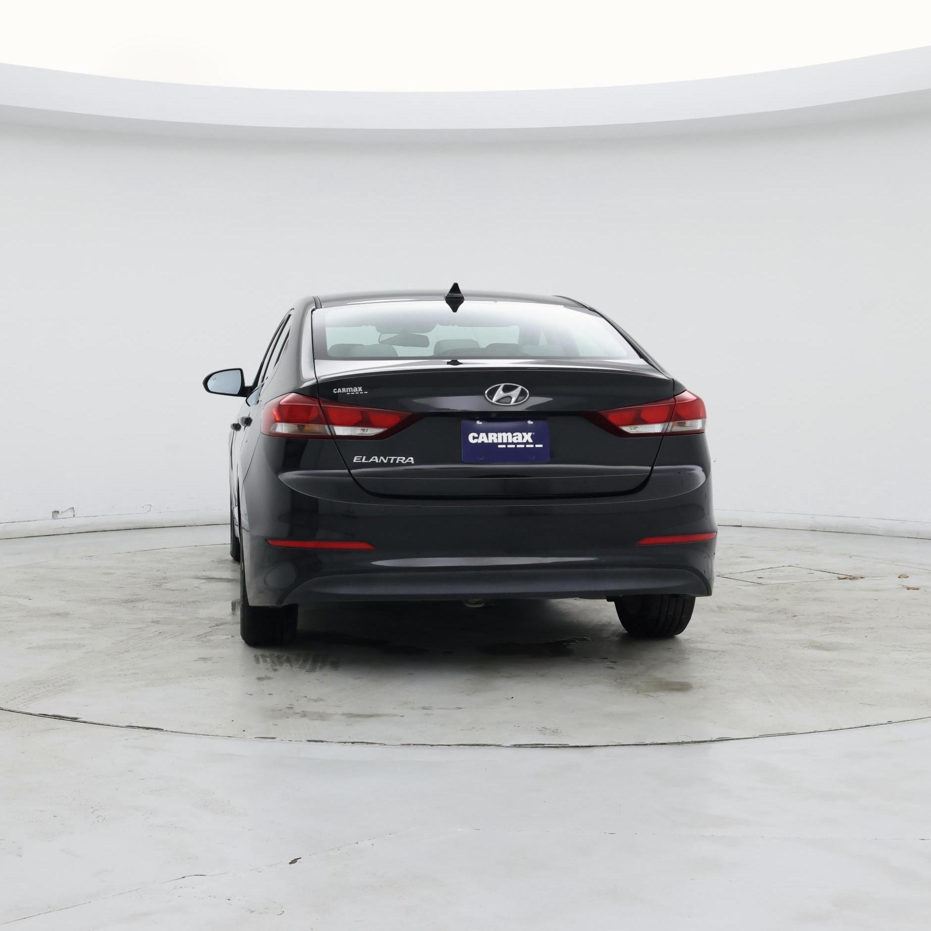 Thumbnail: 2017 Hyundai Elantra - 6