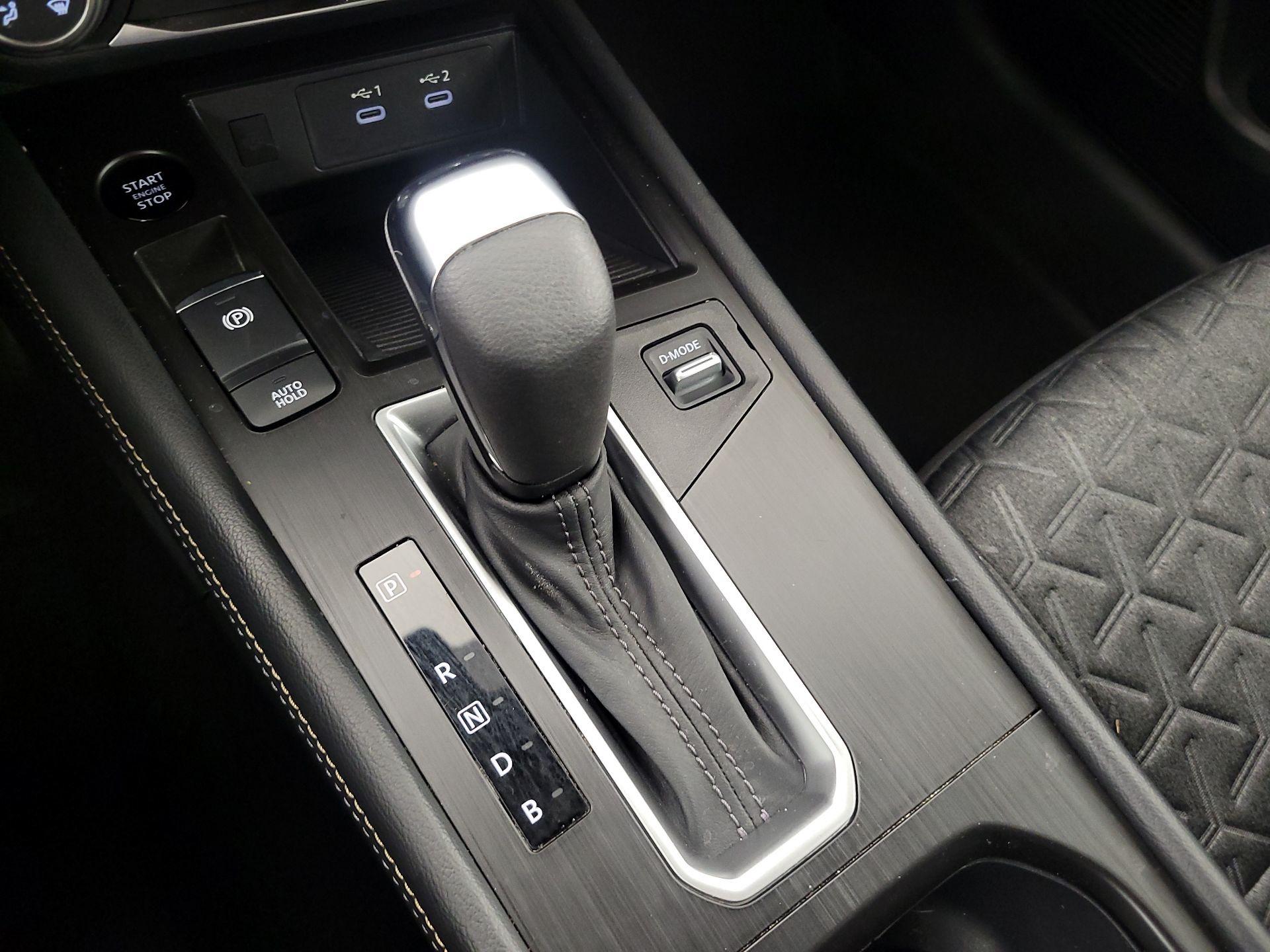 Thumbnail: 2025 Nissan Kicks - 16