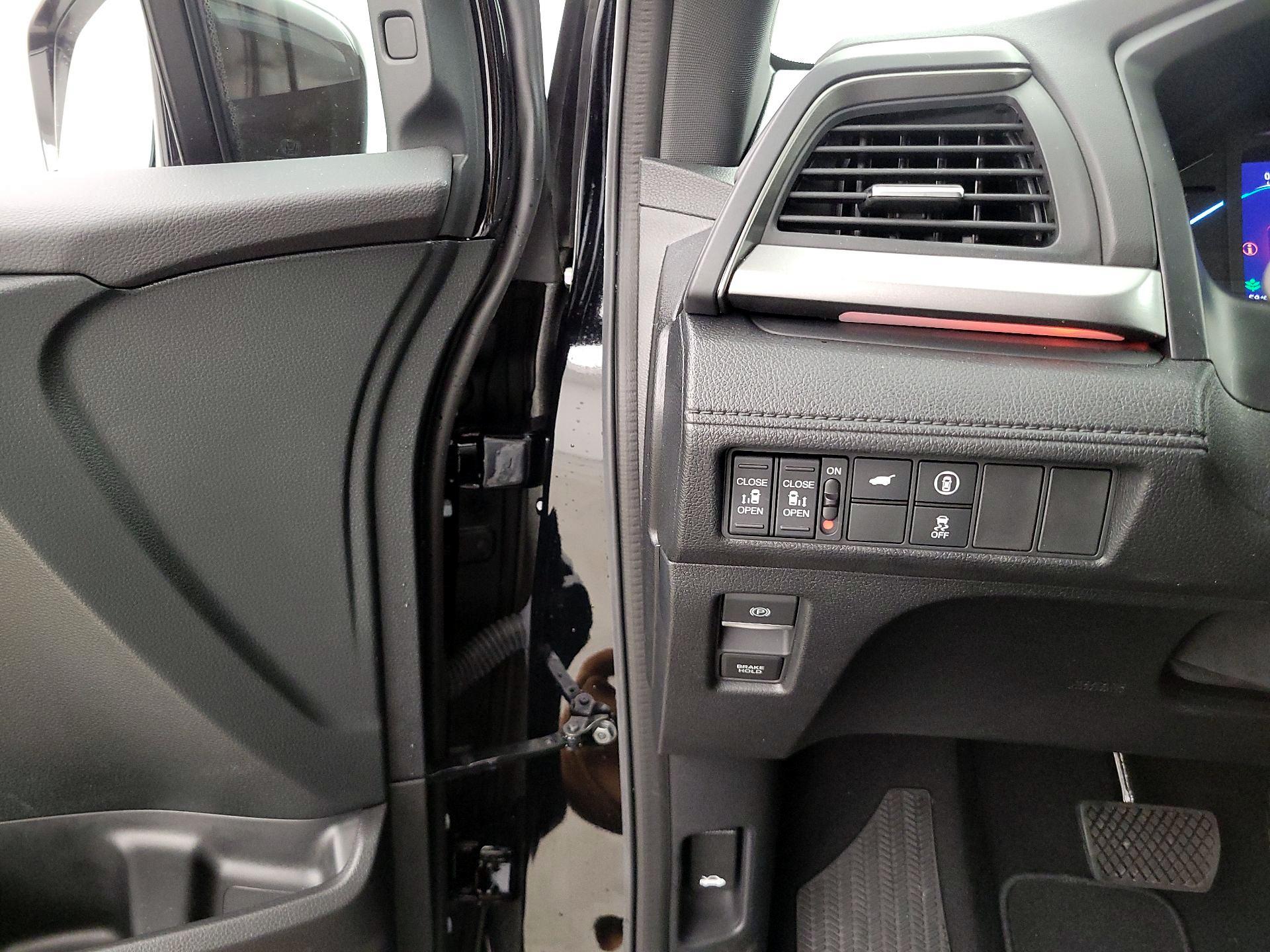 Thumbnail: 2023 Honda Odyssey - 13