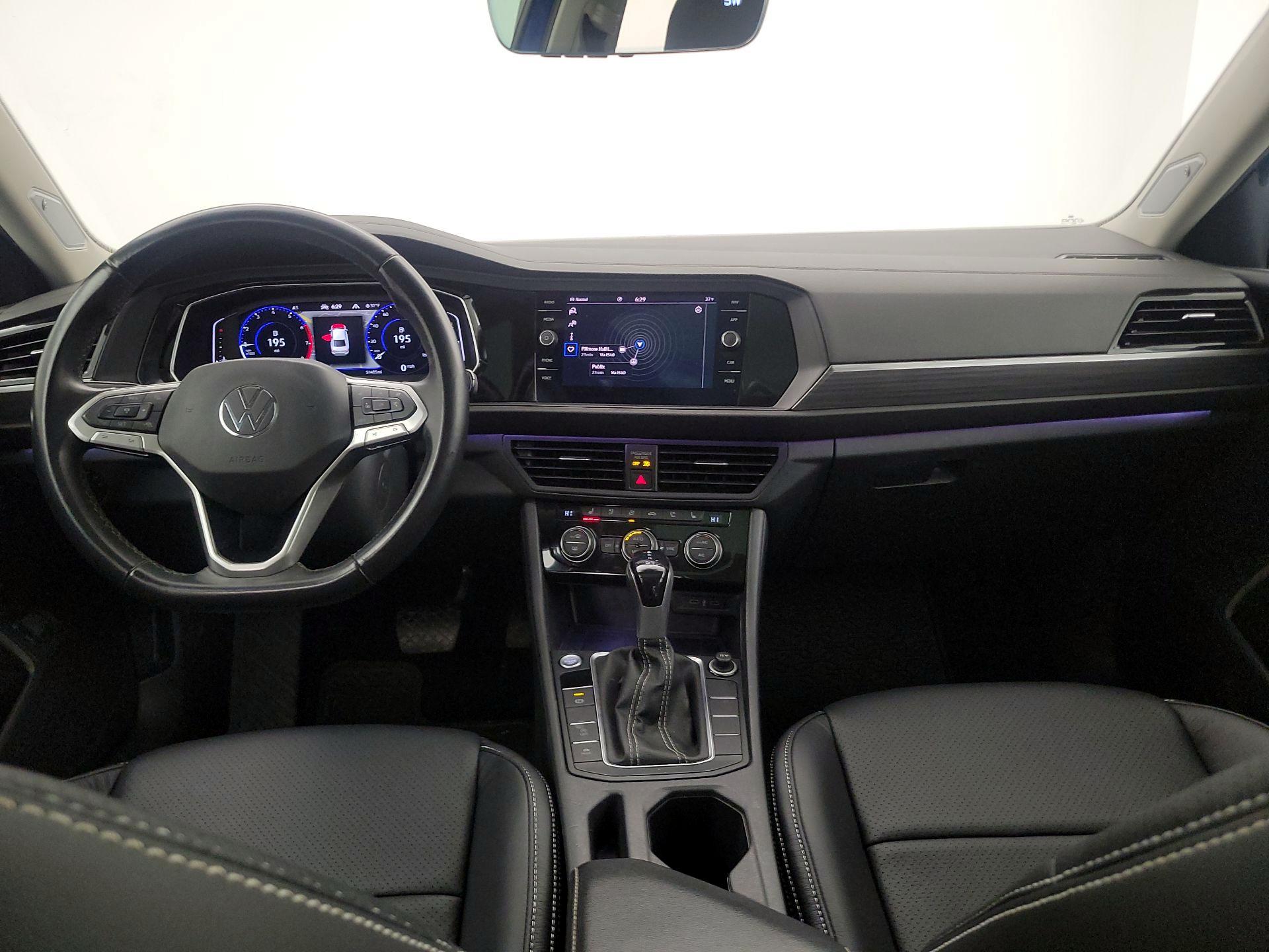 Thumbnail: 2022 Volkswagen Jetta - 9