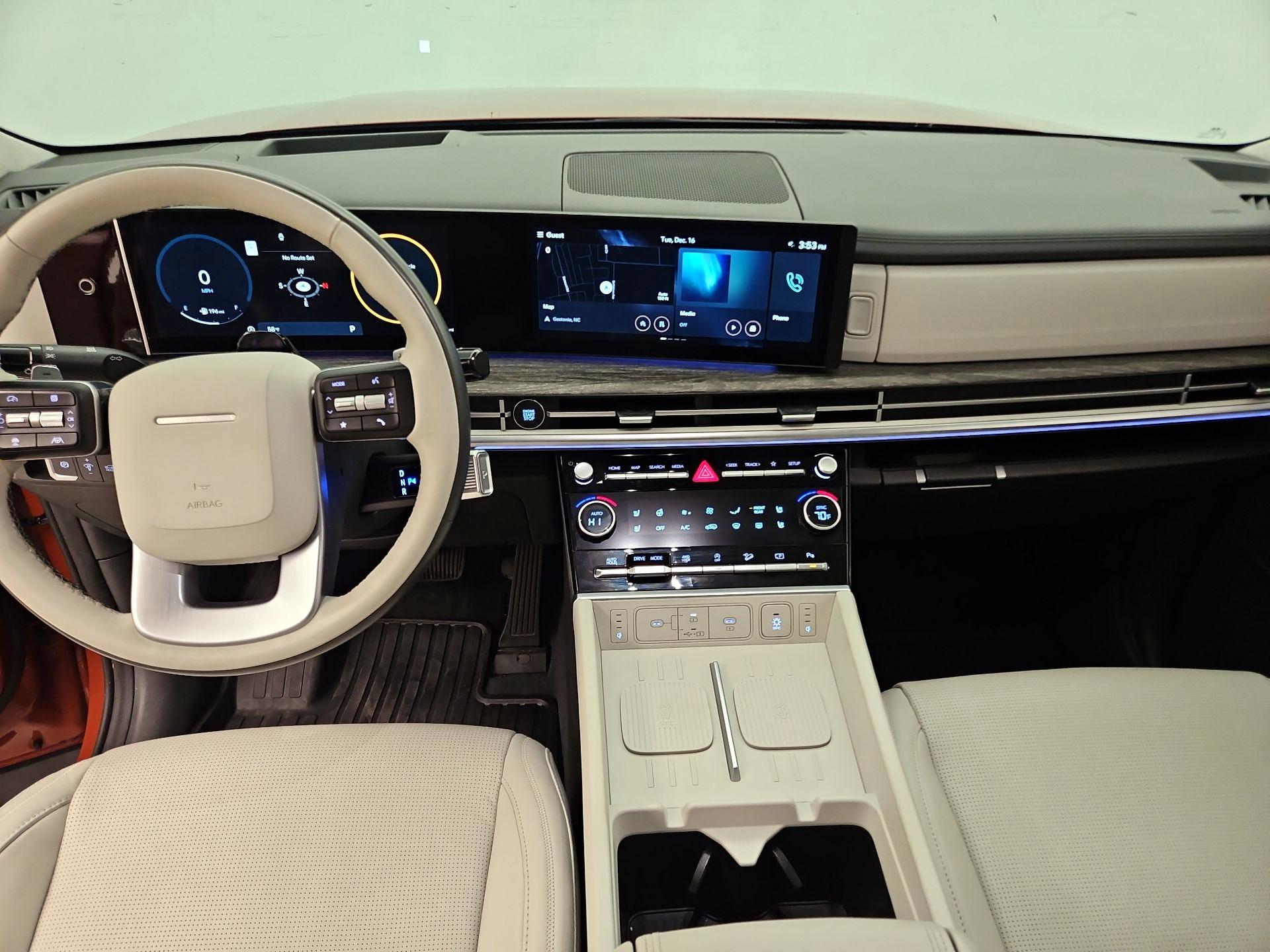 Thumbnail: 2024 Hyundai Santa Fe - 9