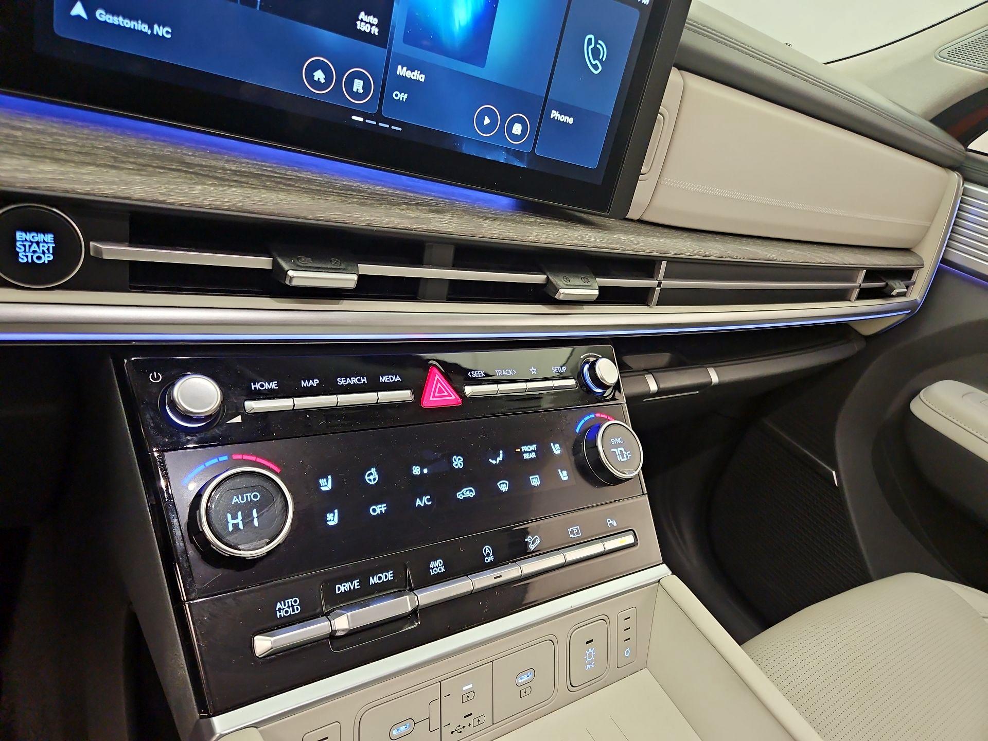 Thumbnail: 2024 Hyundai Santa Fe - 15