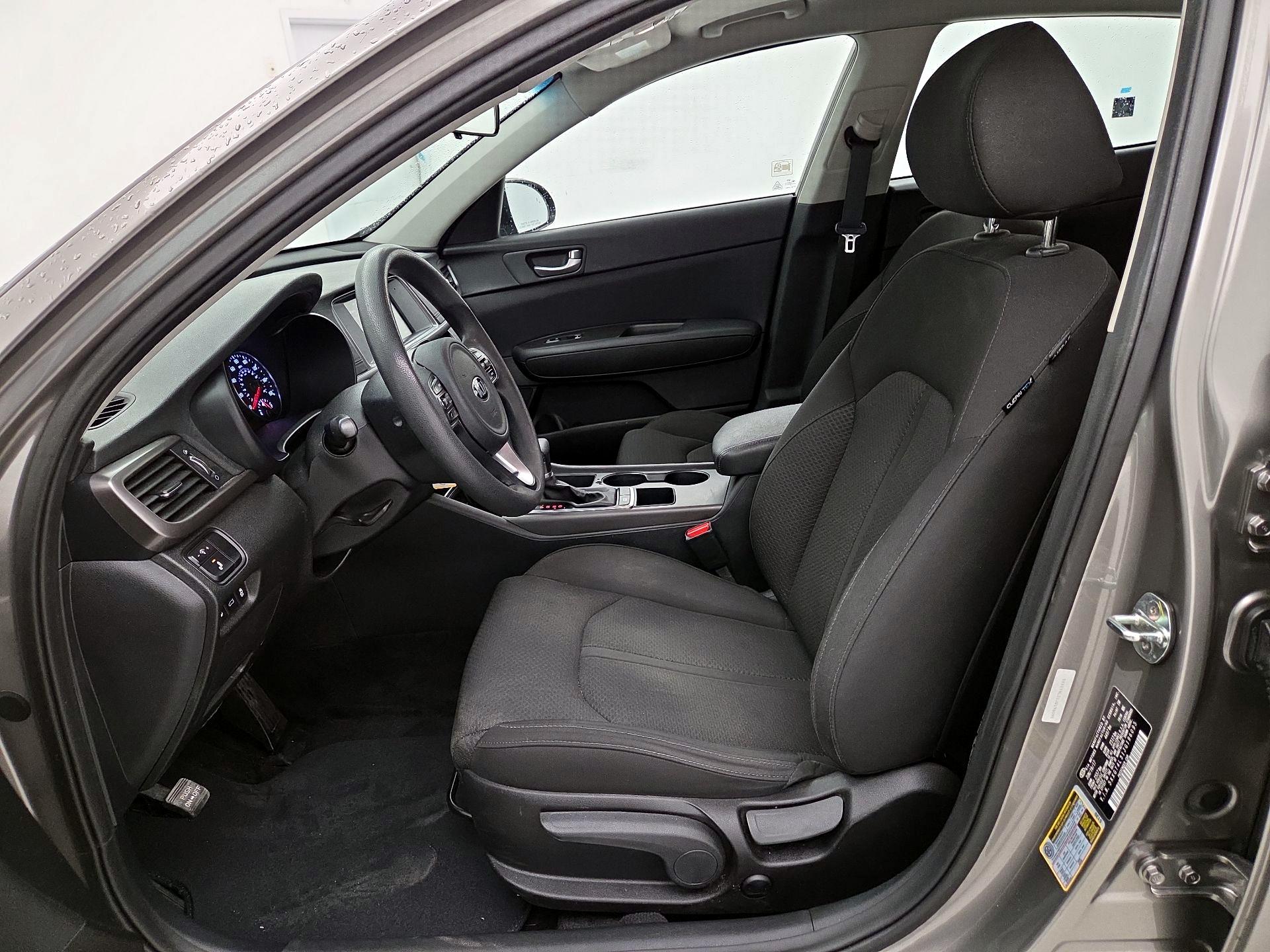 Thumbnail: 2018 Kia Optima - 11