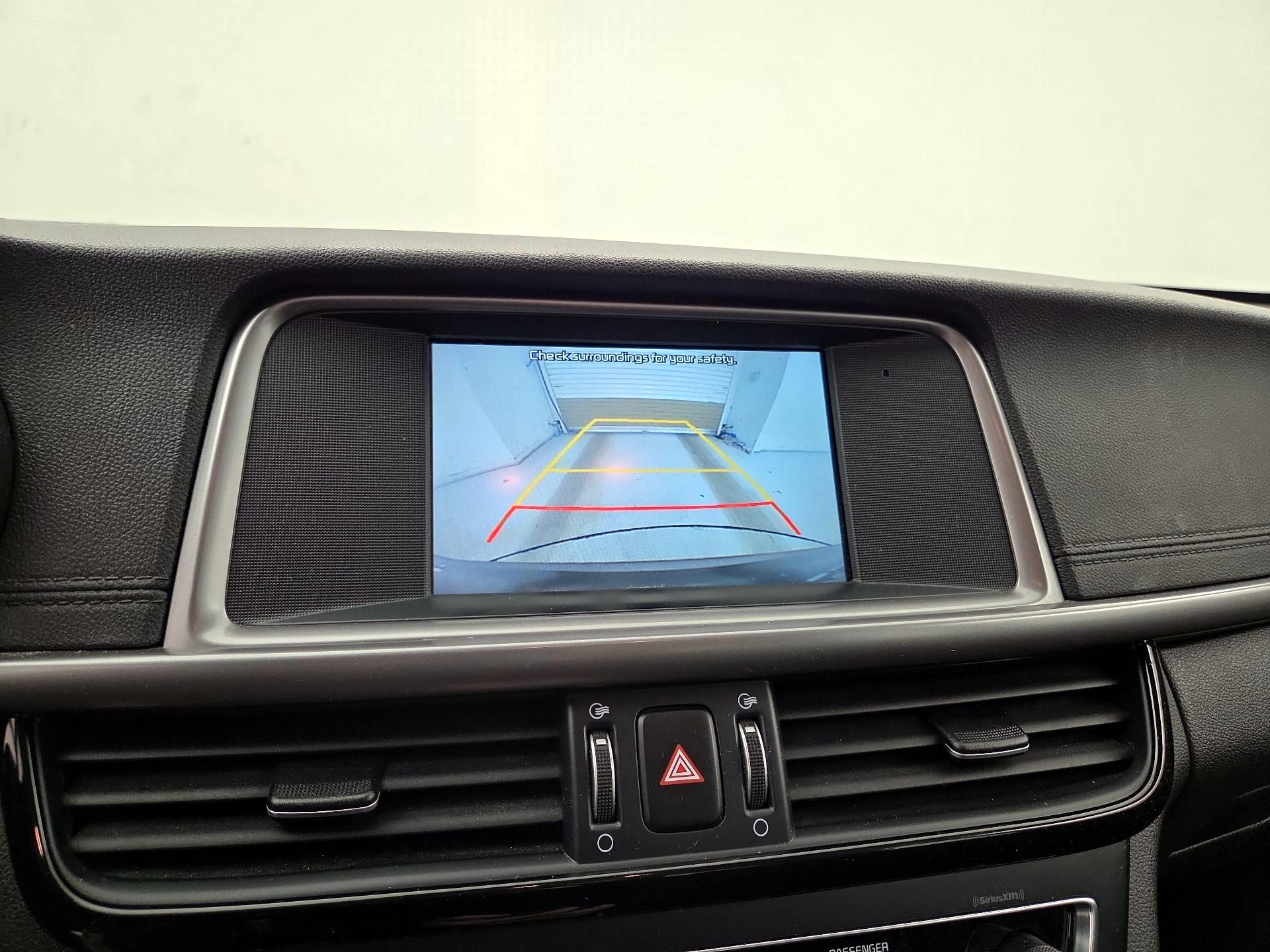 Thumbnail: 2018 Kia Optima - 14