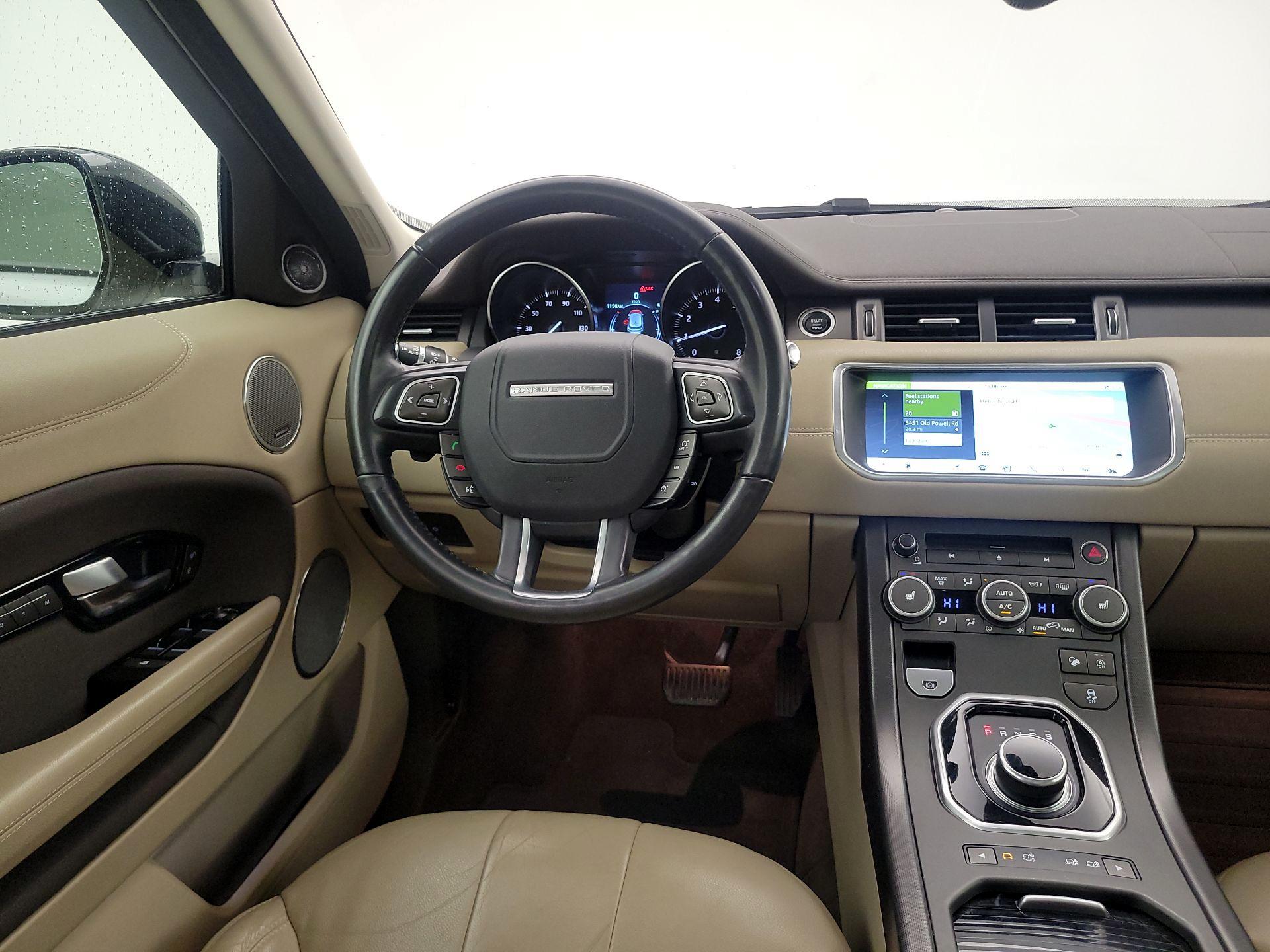 Thumbnail: 2019 Land Rover Range Rover Evoque - 10