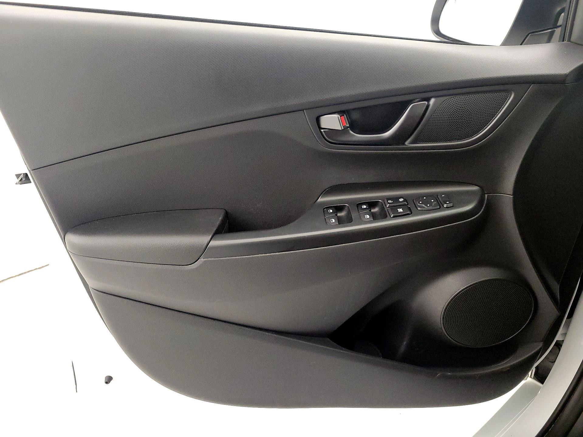 Thumbnail: 2023 Hyundai Kona - 12