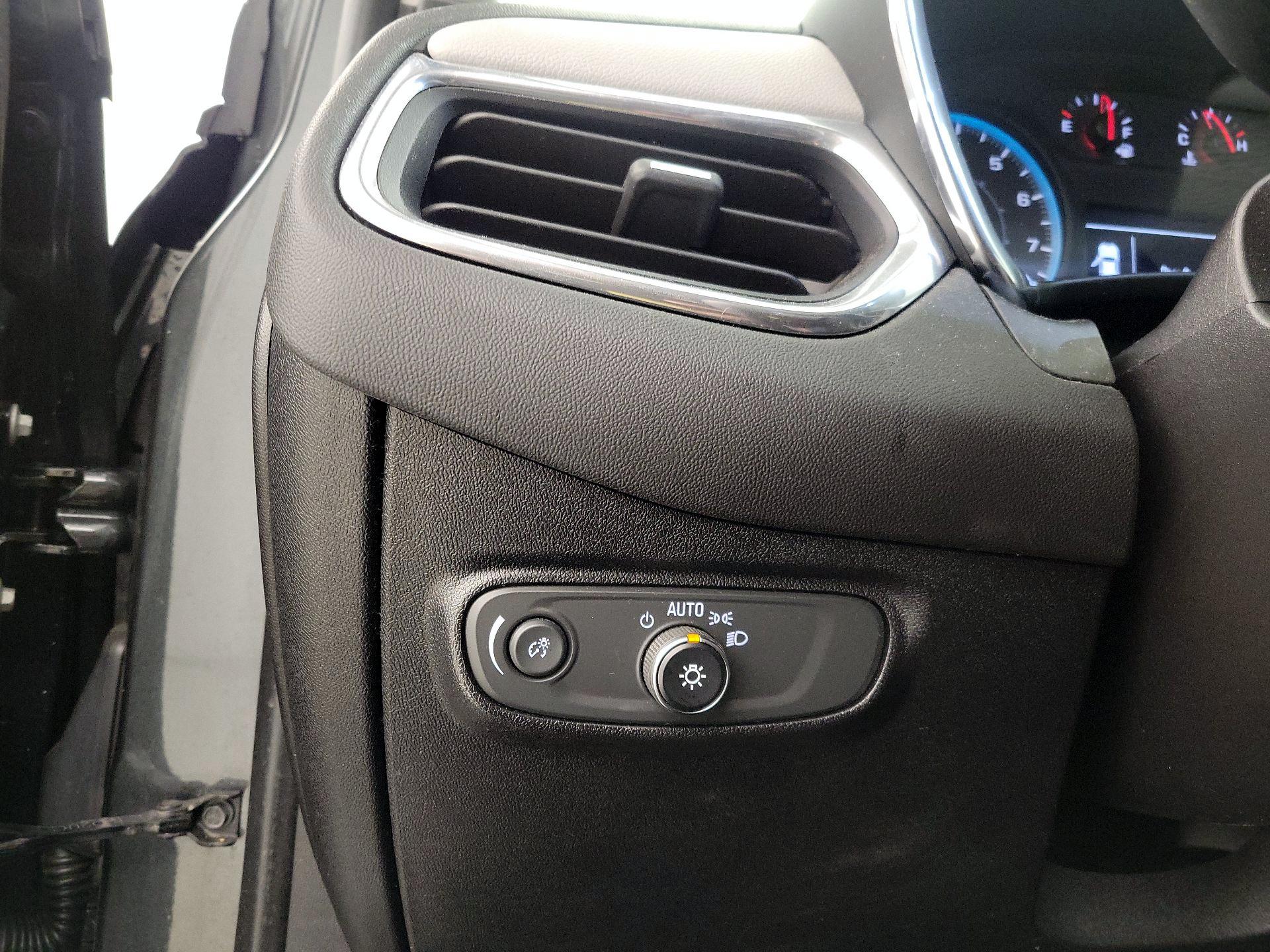 Thumbnail: 2019 Chevrolet Equinox - 13