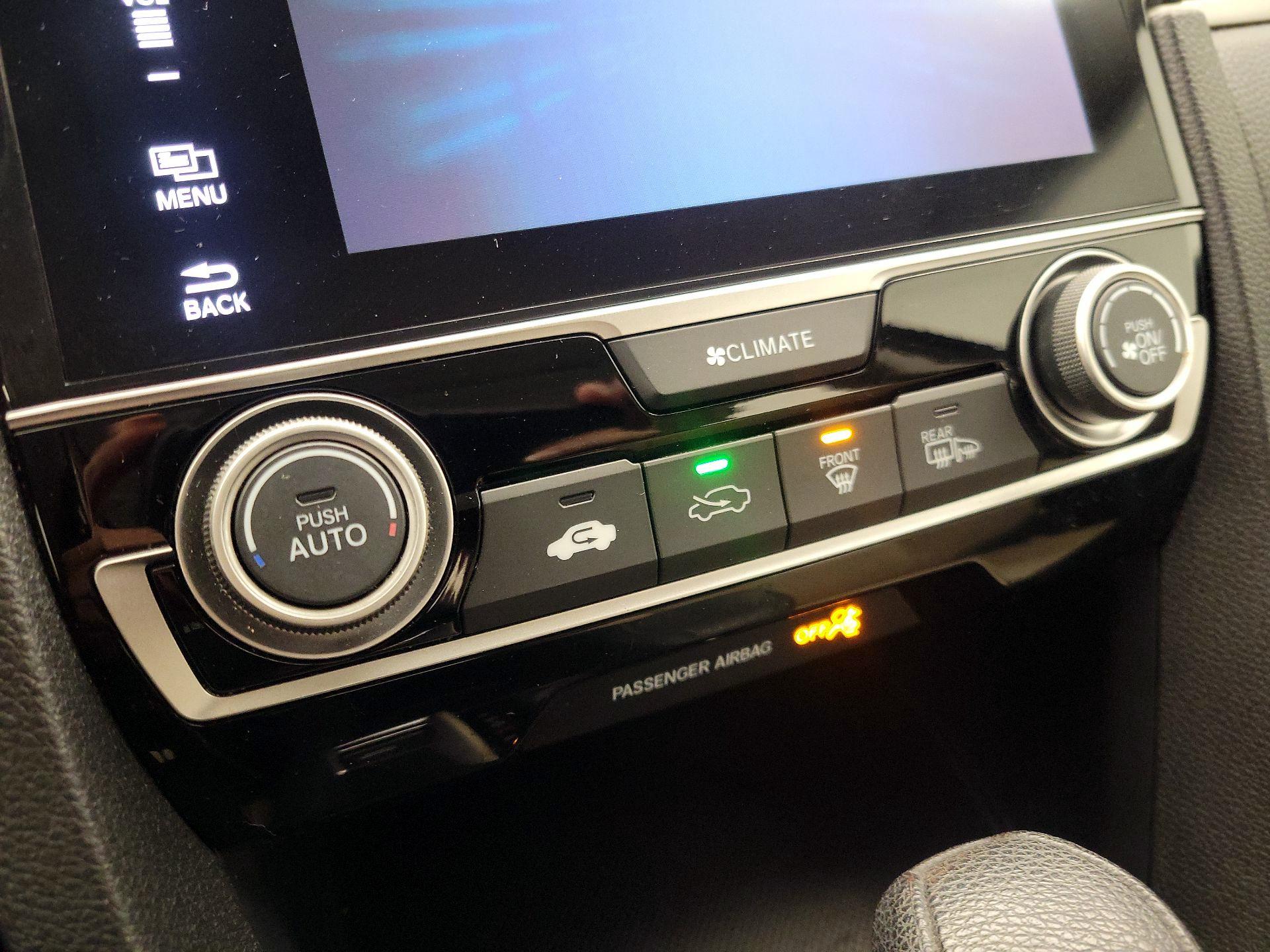 Thumbnail: 2017 Honda Civic - 16