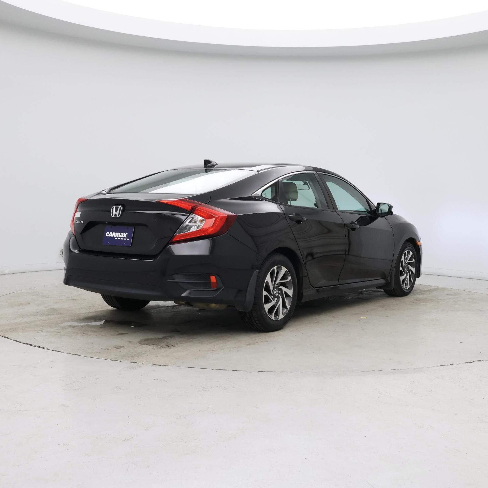 Thumbnail: 2017 Honda Civic - 8